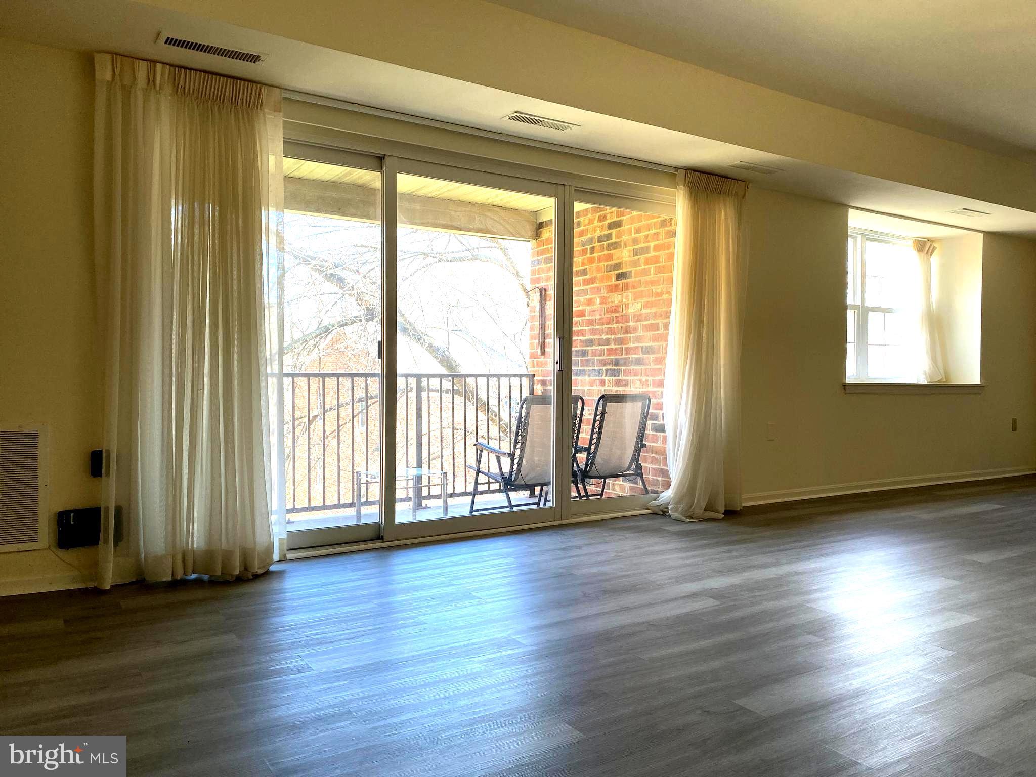 PLYMOUTH GARDENS - Residential