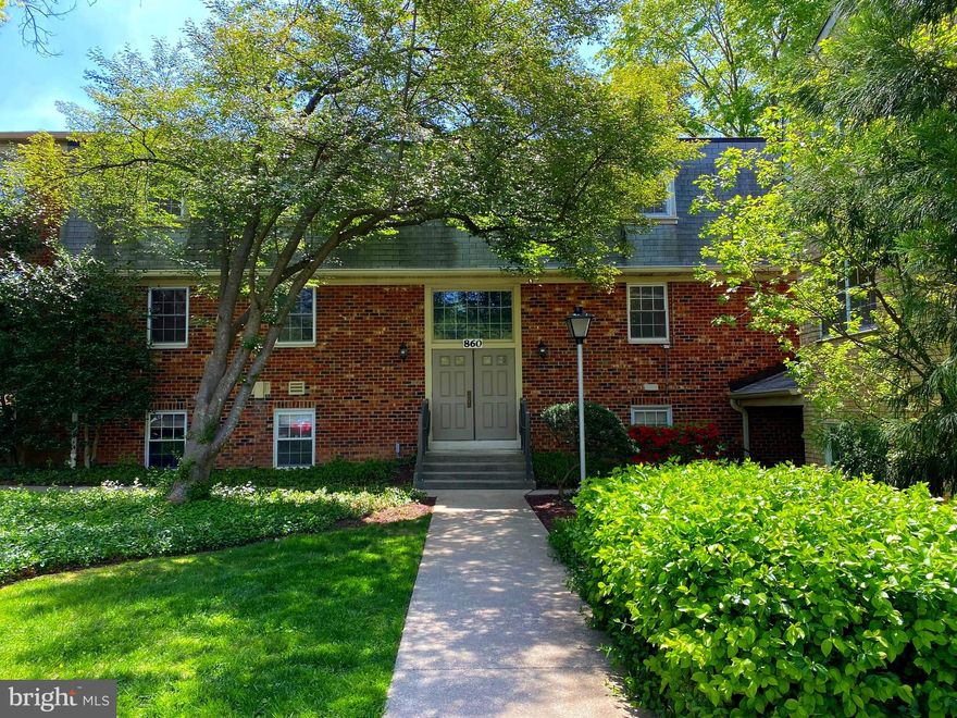 Welcome to this lovely 2BR,den+1.5Bath on the top floor condo in the center of Rockville located in desirable Plymouth Gardens. Renovated on 2015. Beautiful newly replaced new floor the entire area. Sliding glass doors in the living, lead to a balcony where you can enjoy morning coffee or fresh air. Two good size bedrooms and a large walk-in closet in the main bedroom.  Free laundry and a pool, ample parking, Convenient location, less than 2 miles to Rockville Metro Station.  i270, 355, Rockville town center, retail shops, Rockville swim center, Montgomery college, library, and parks.