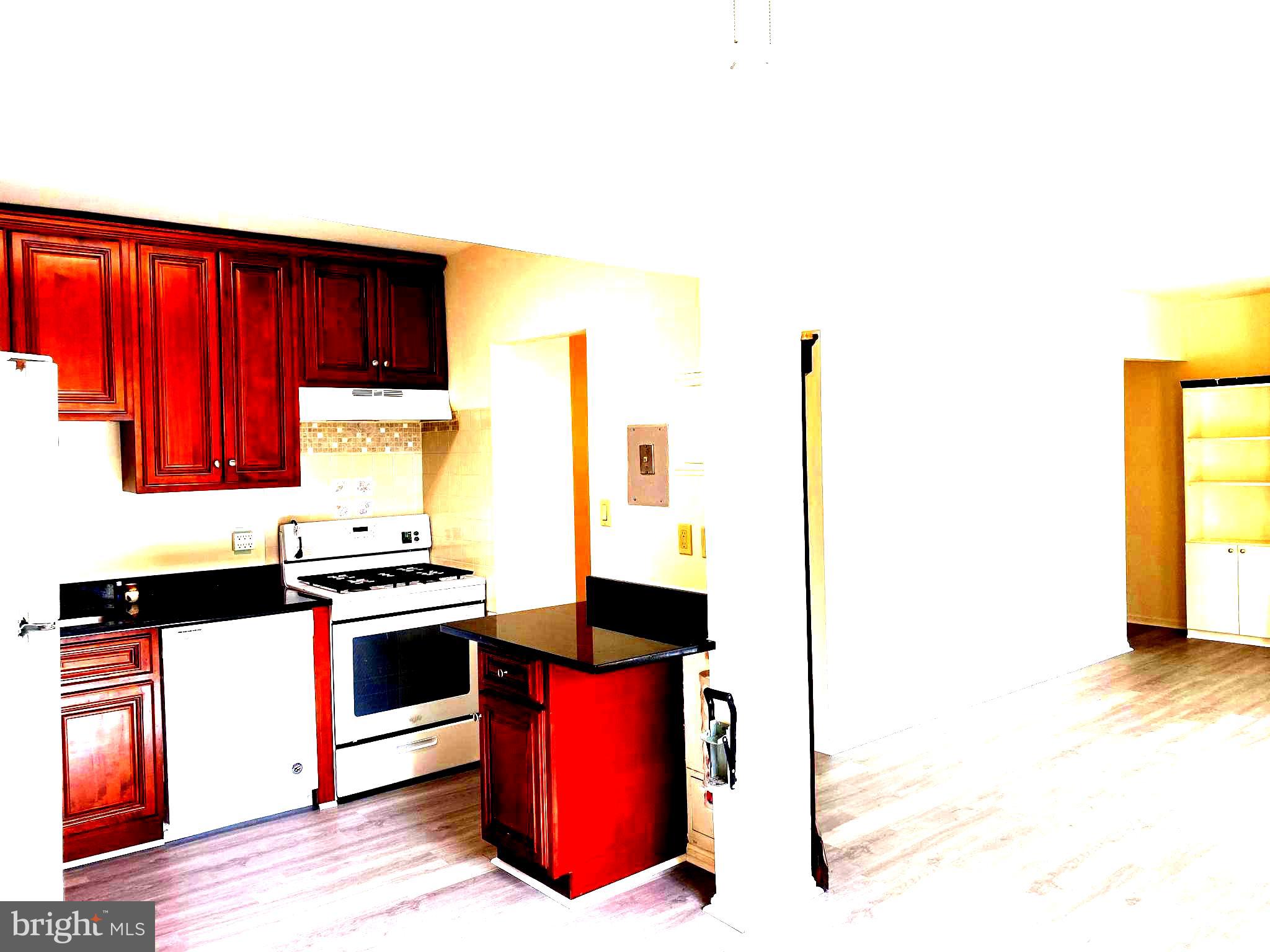 PLYMOUTH GARDENS - Residential