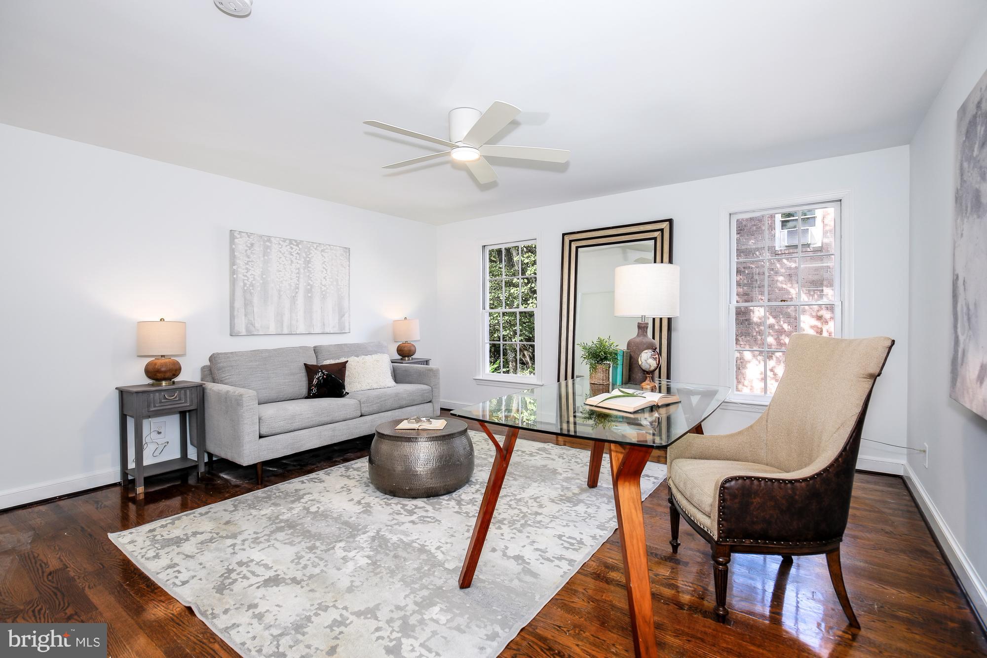 BANNOCKBURN ESTATES - Residential