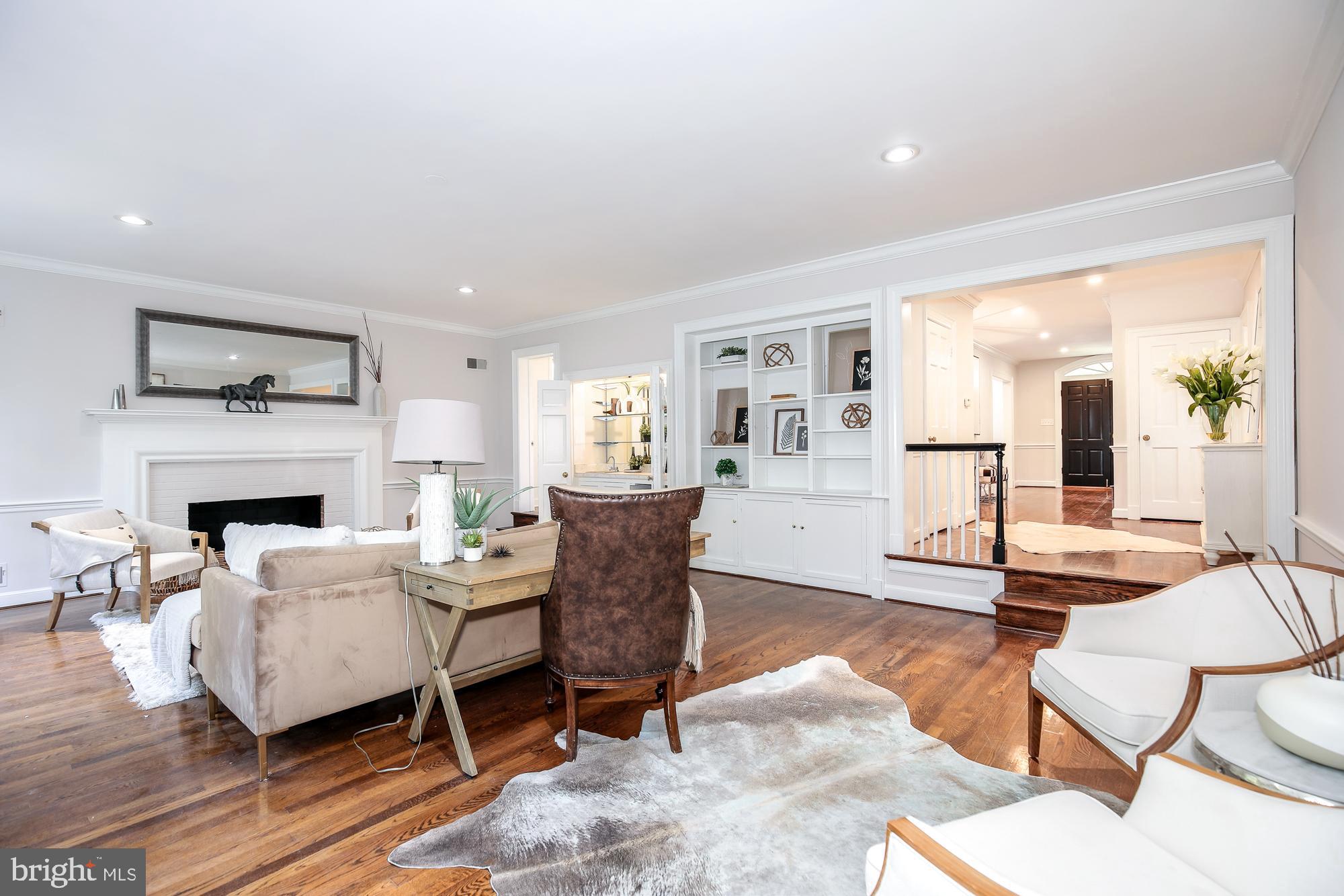 BANNOCKBURN ESTATES - Residential