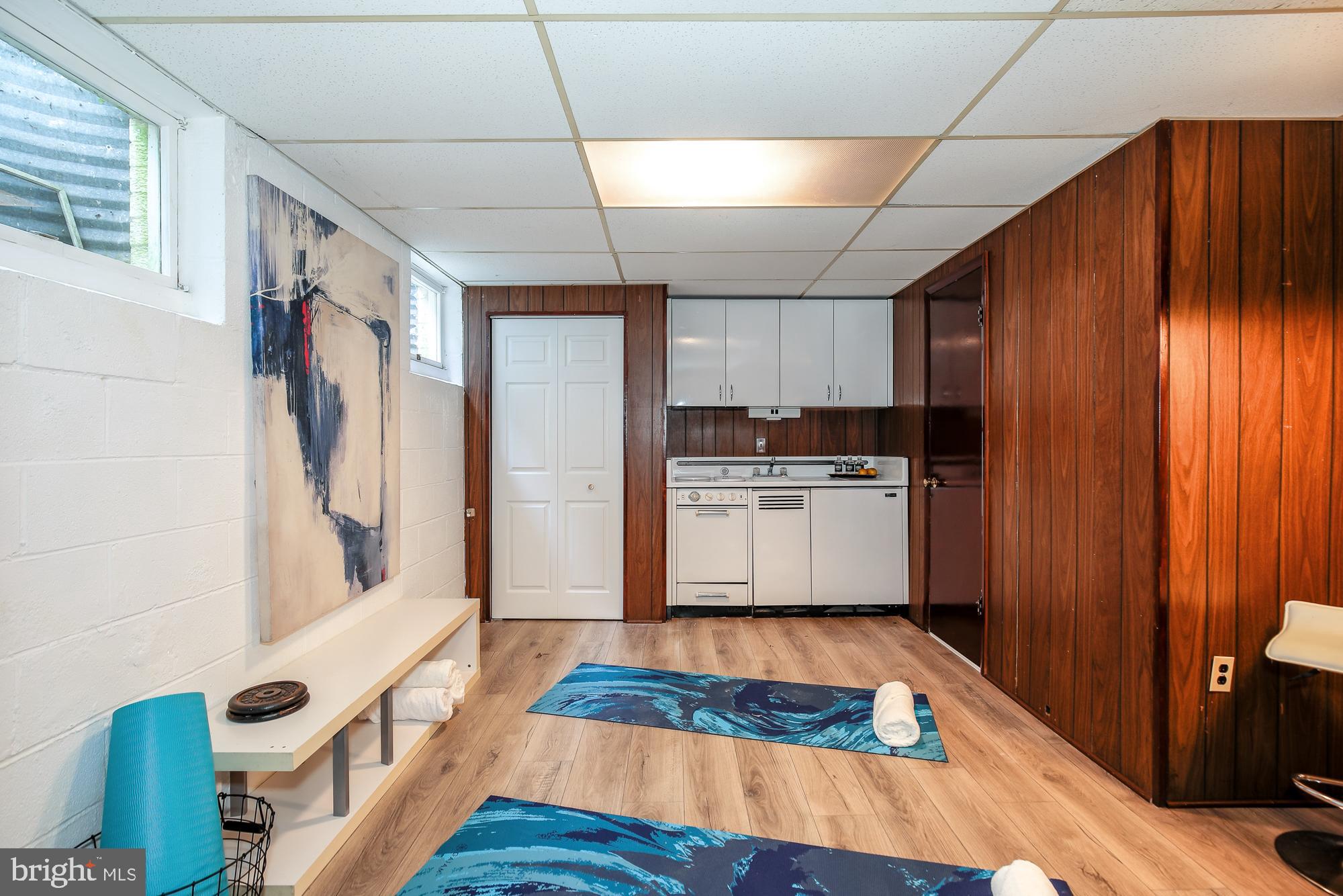 BANNOCKBURN ESTATES - Residential