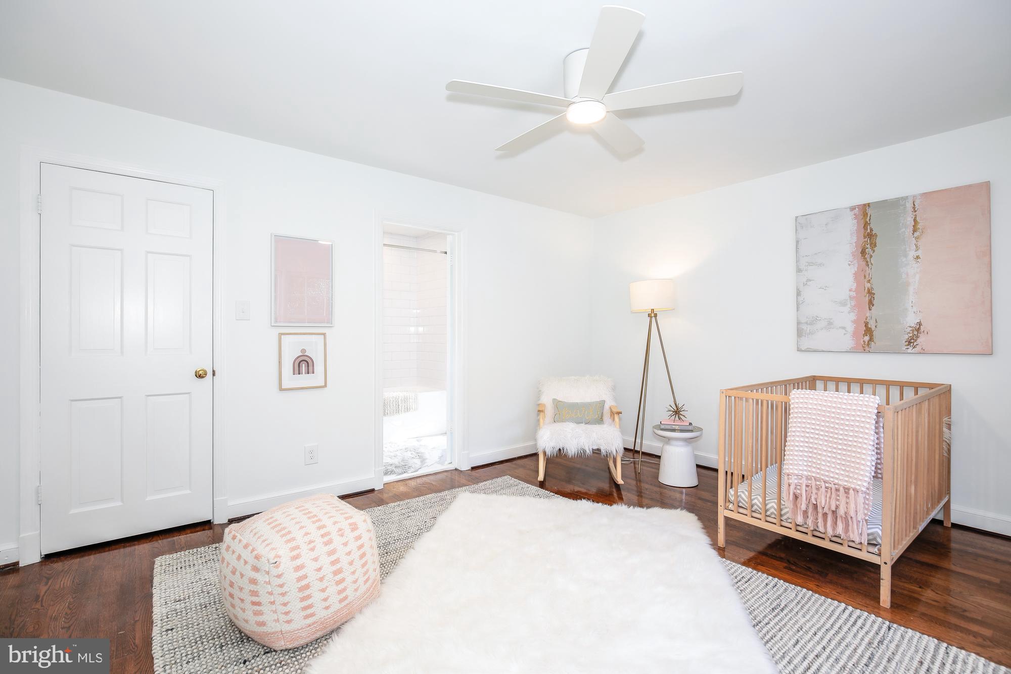 BANNOCKBURN ESTATES - Residential