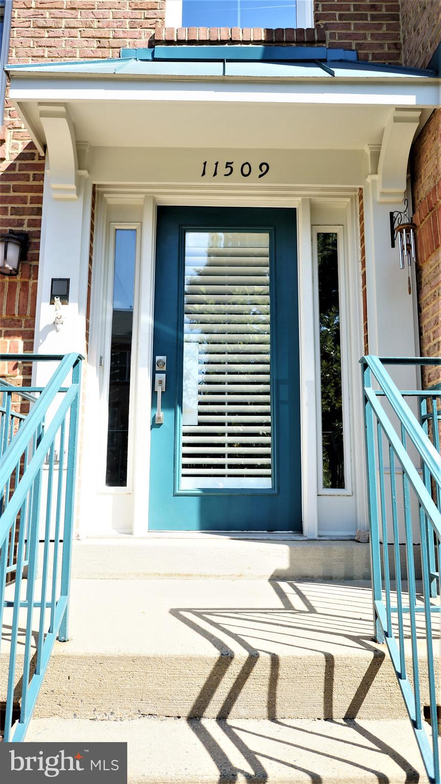 TOWNES AT WATERFORD - Residential