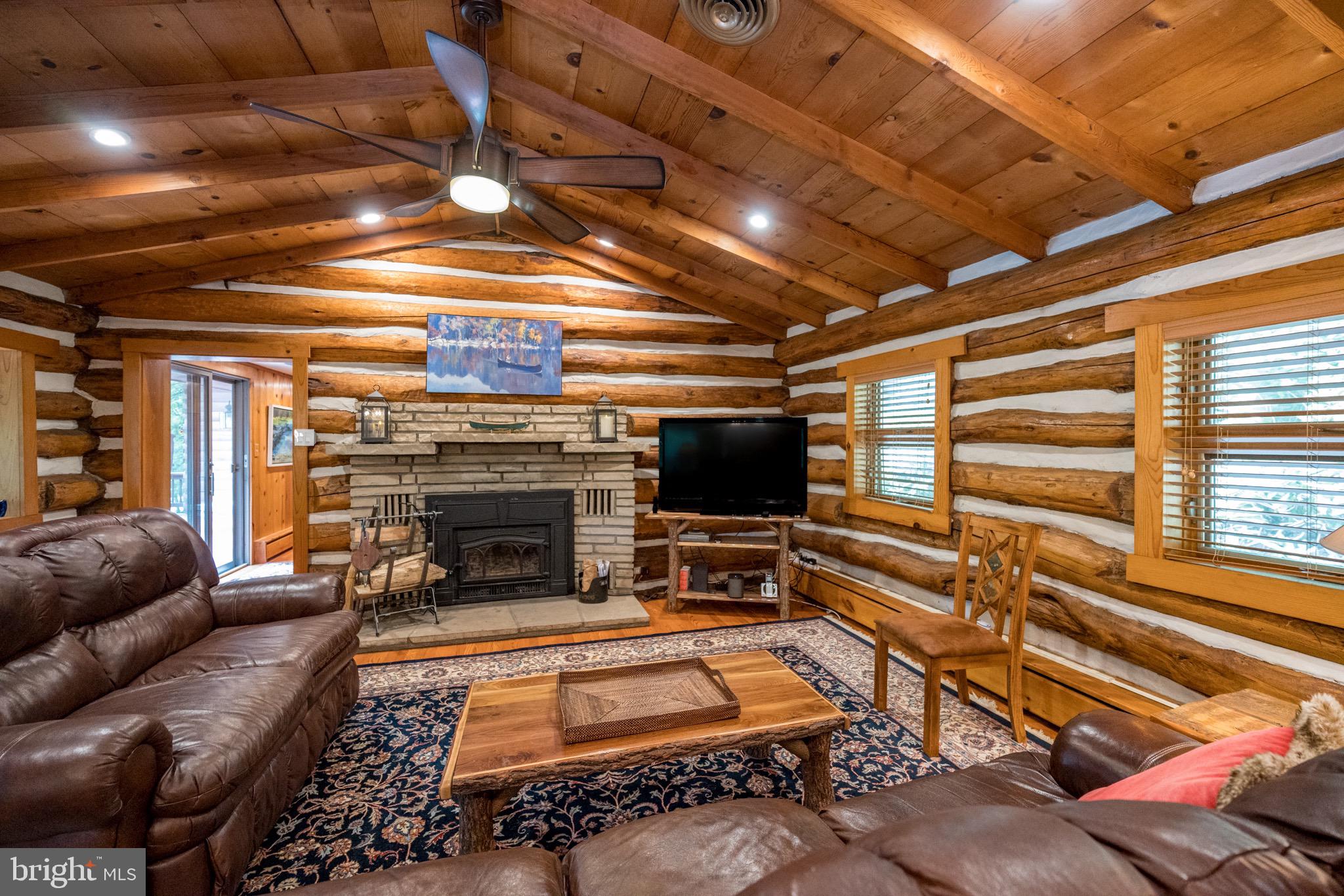 HARVEYS PENINSULA - Residential