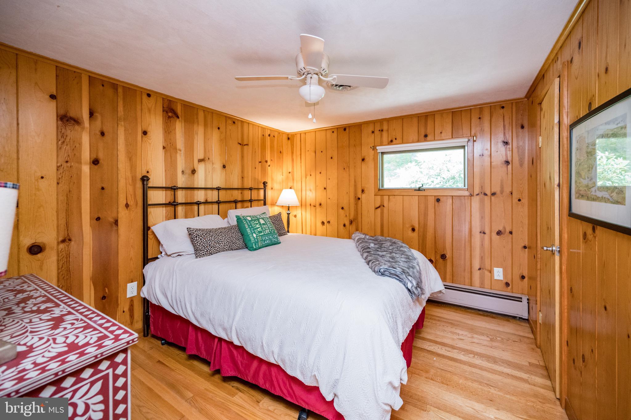 HARVEYS PENINSULA - Residential