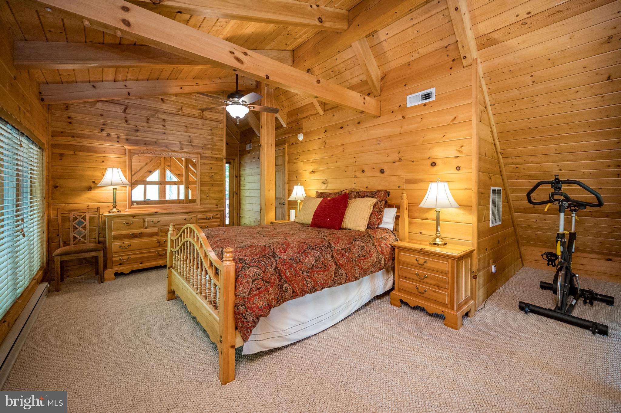 HARVEYS PENINSULA - Residential