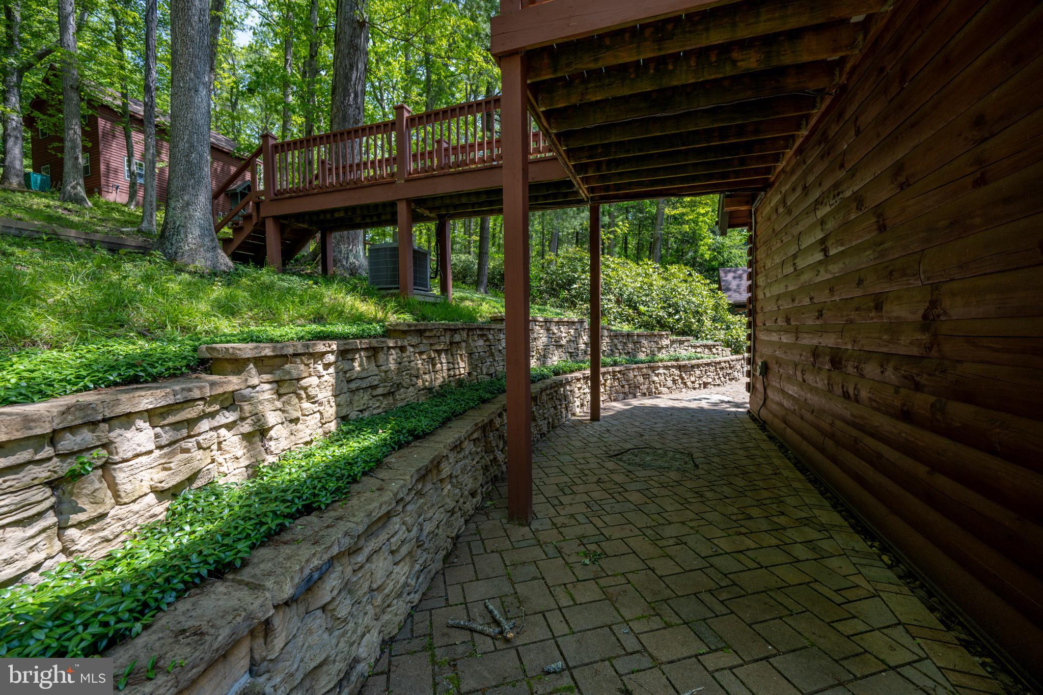 HARVEYS PENINSULA - Residential