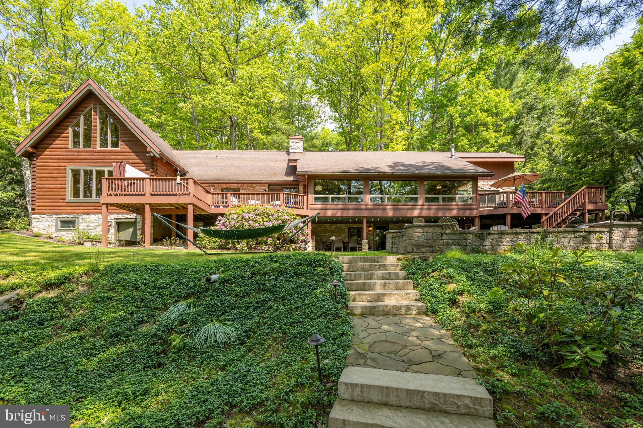 HARVEYS PENINSULA - Residential