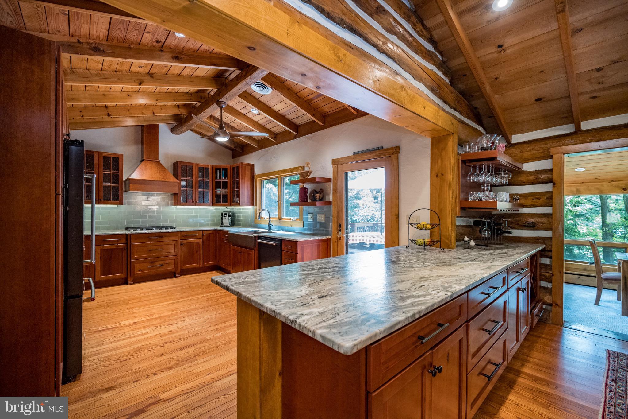 HARVEYS PENINSULA - Residential