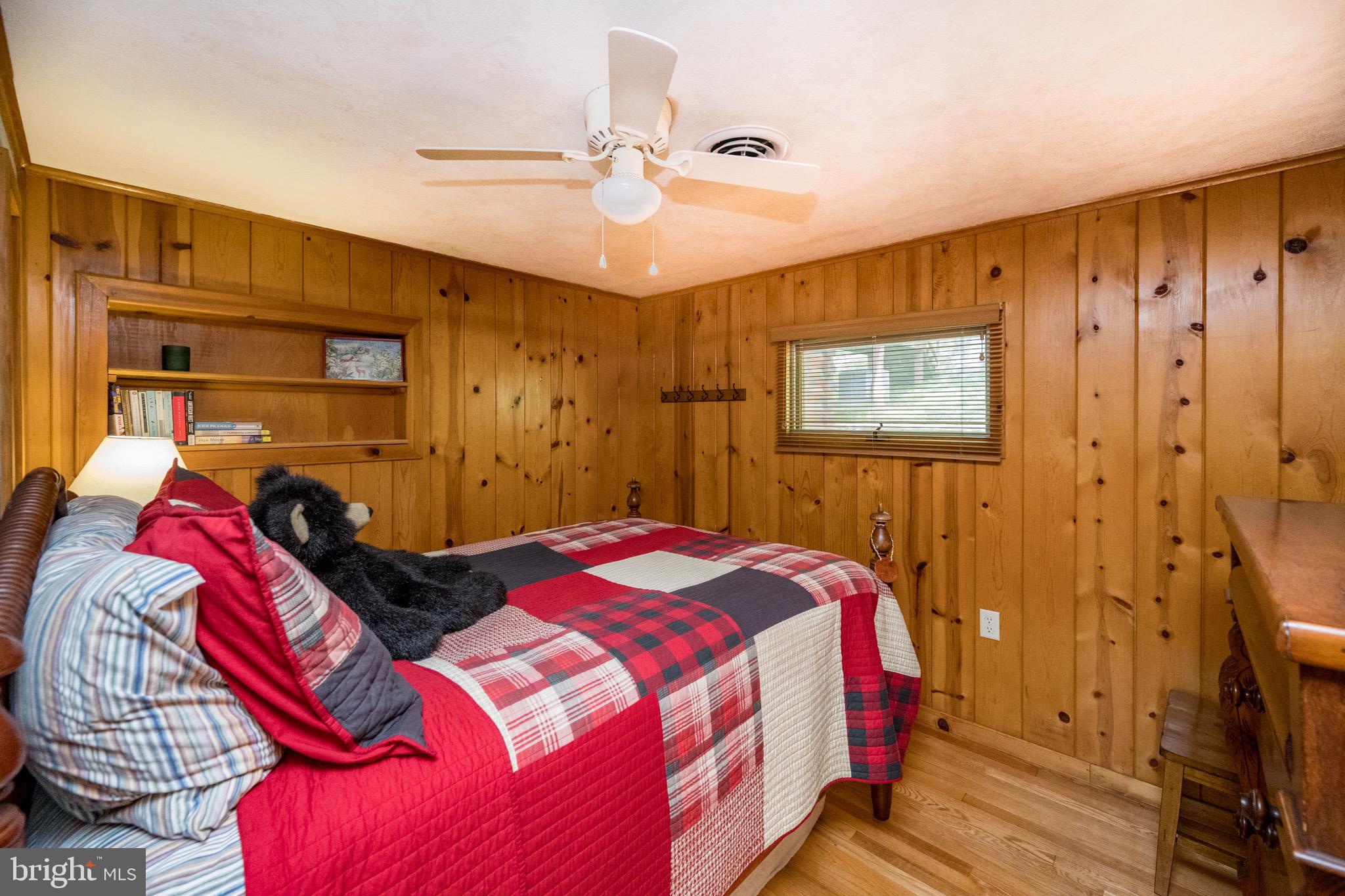 HARVEYS PENINSULA - Residential