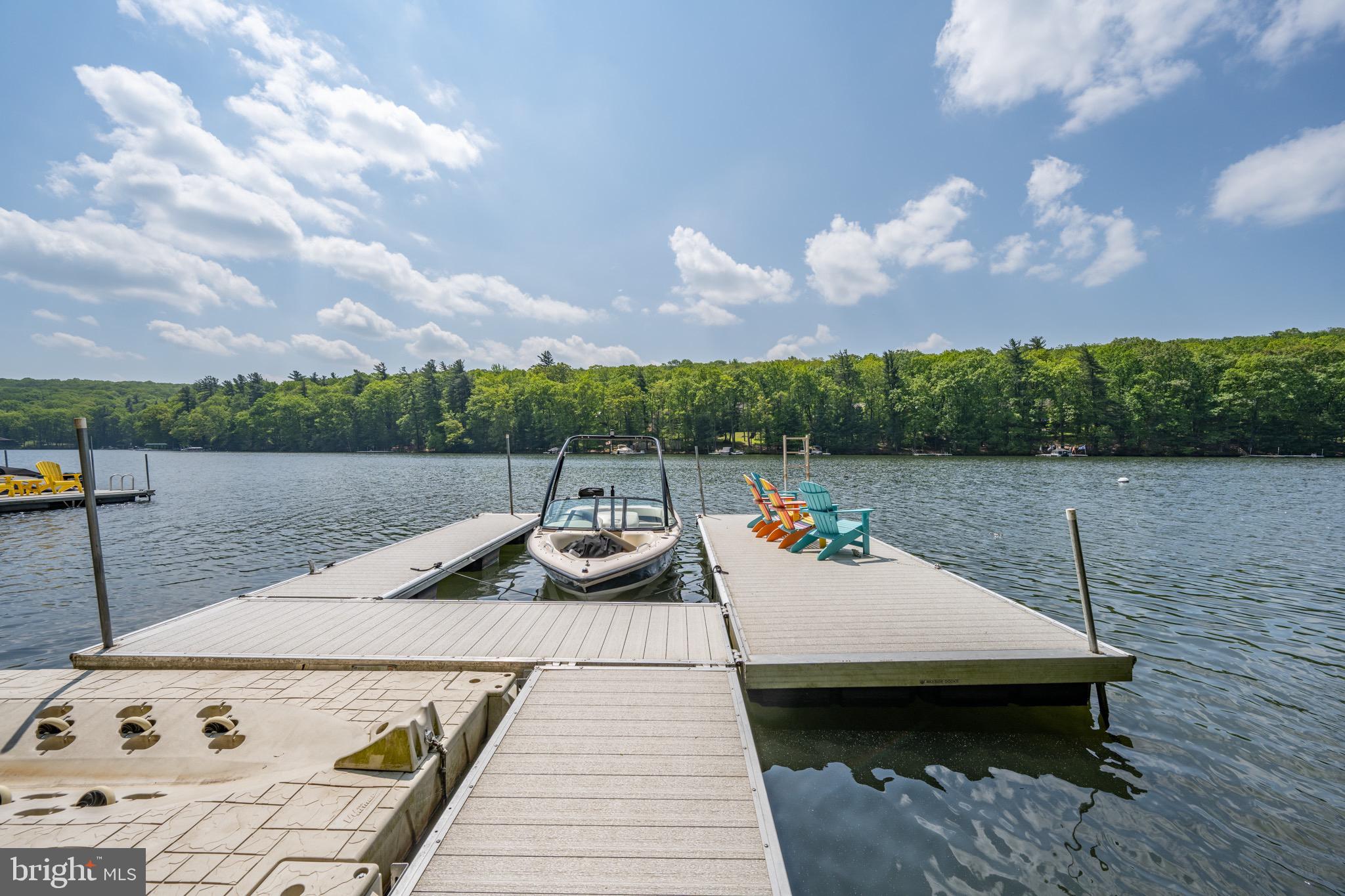HARVEYS PENINSULA - Residential
