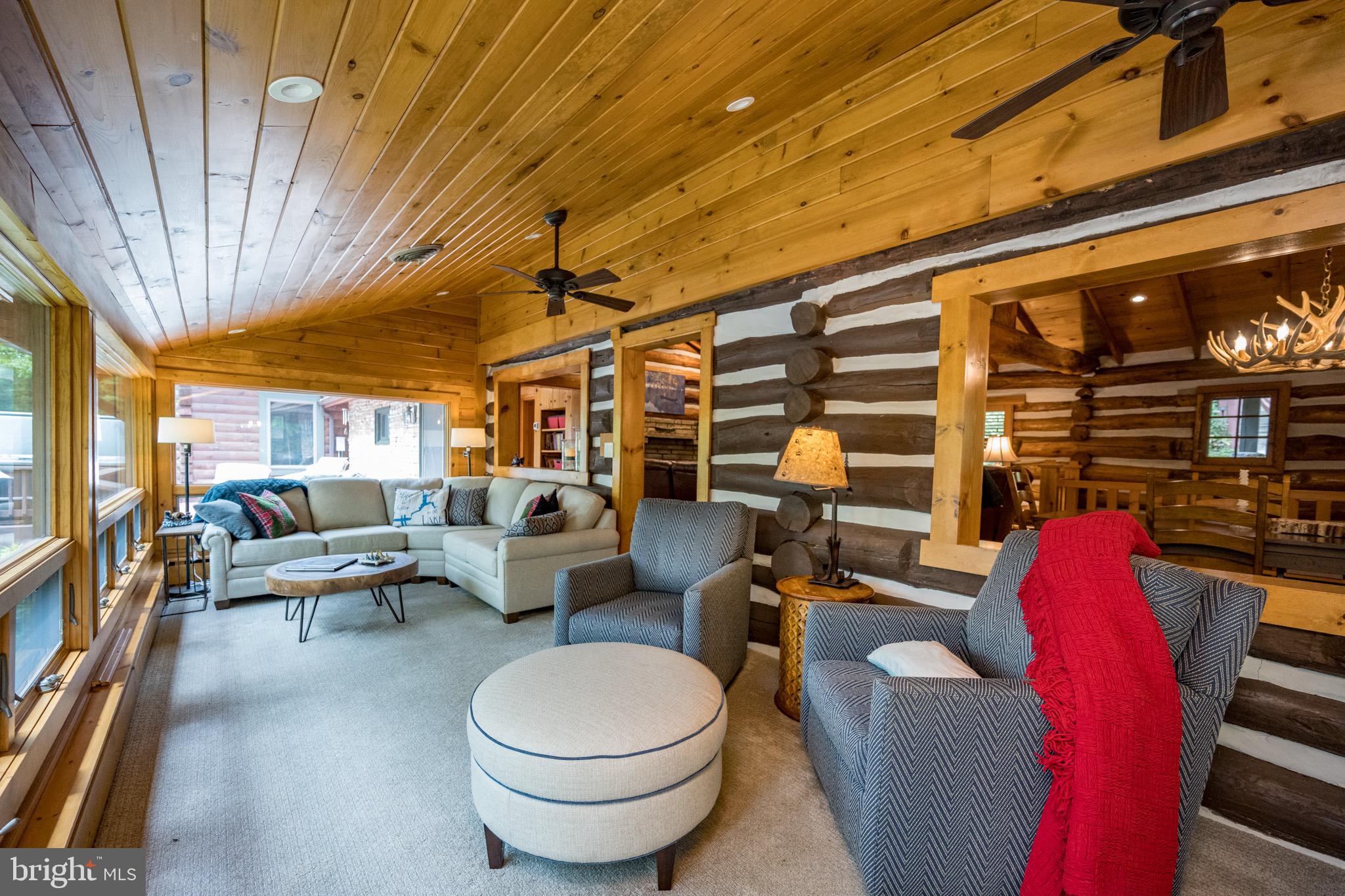 HARVEYS PENINSULA - Residential