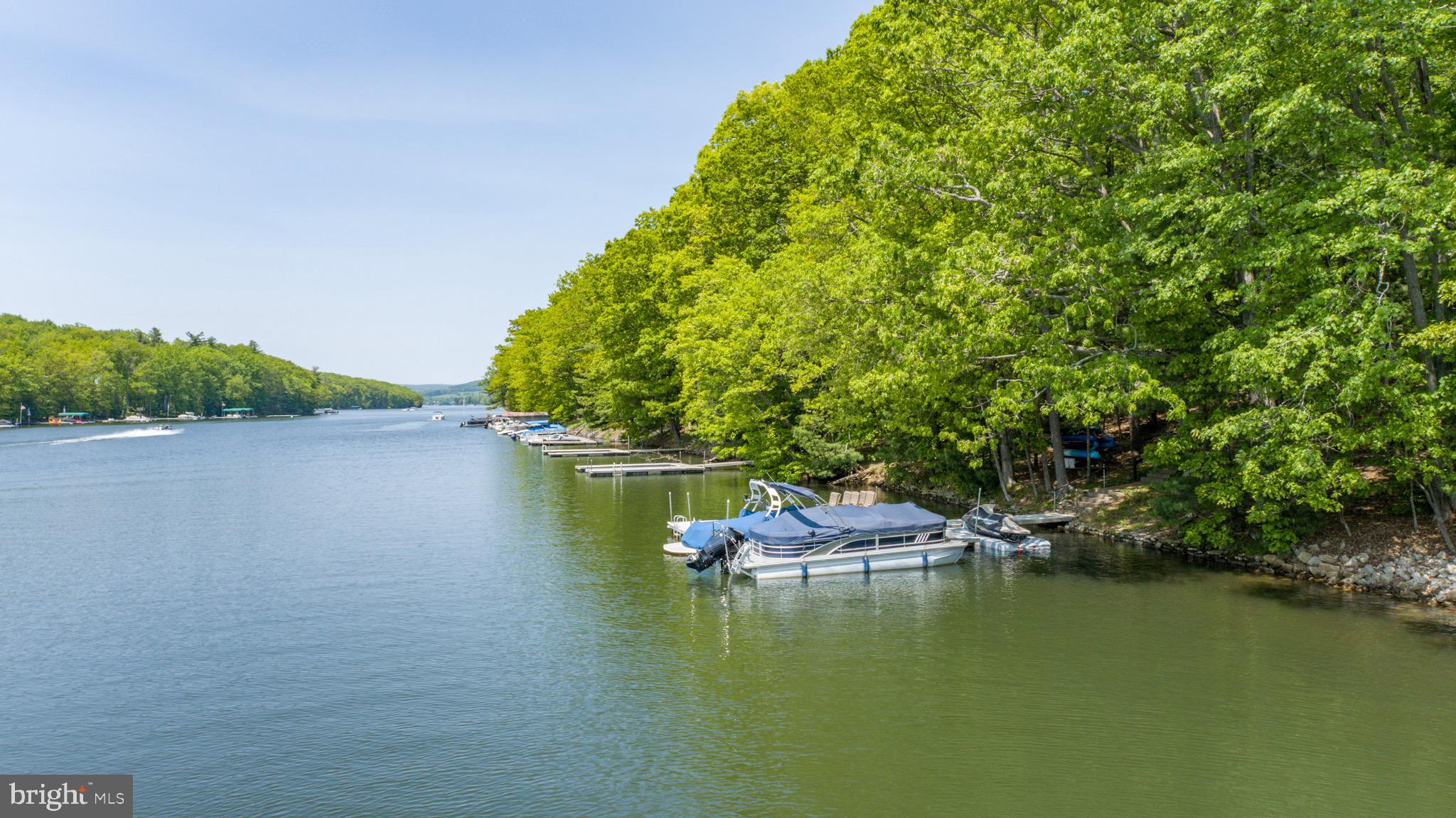 HARVEYS PENINSULA - Residential