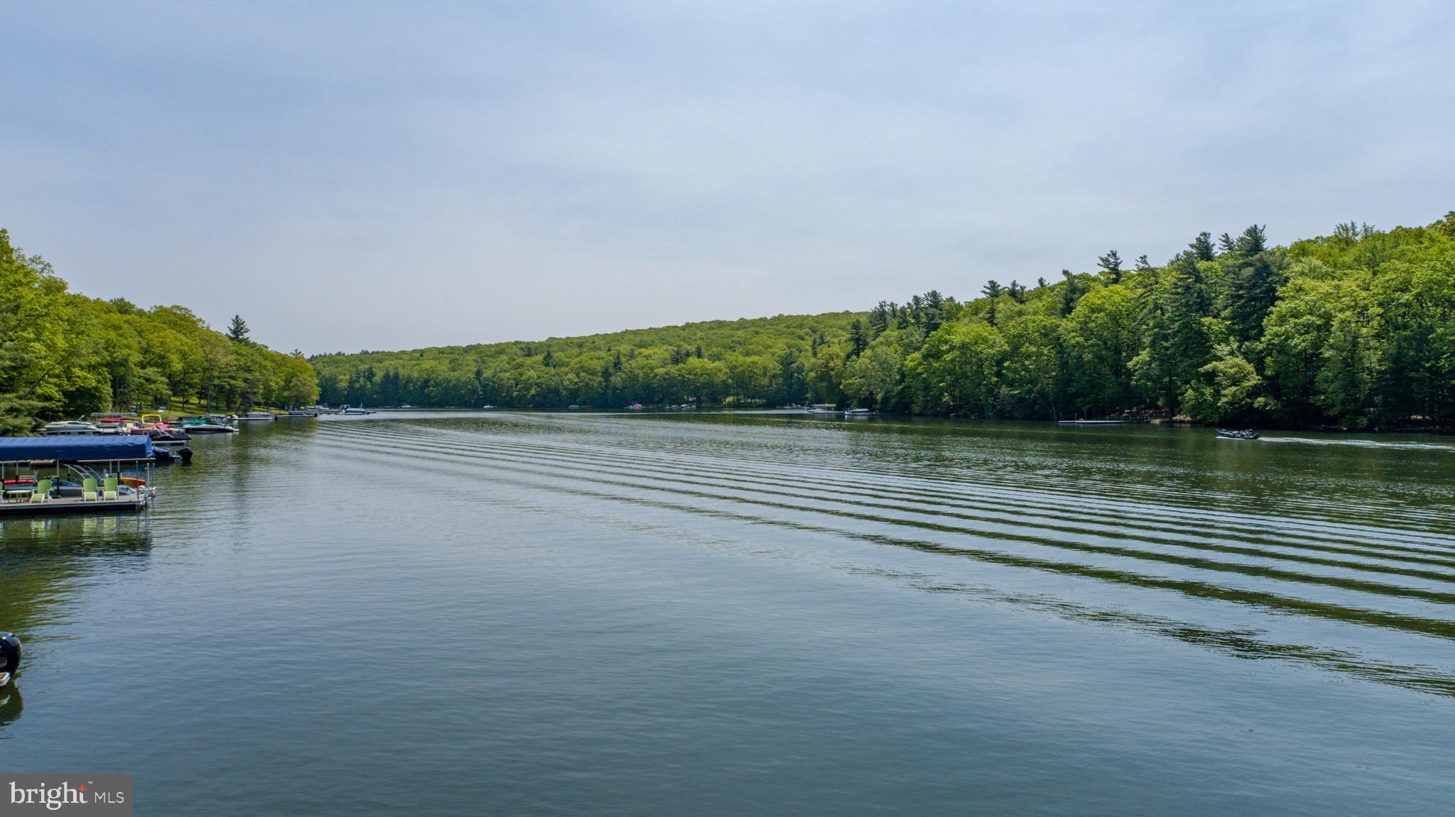 HARVEYS PENINSULA - Residential