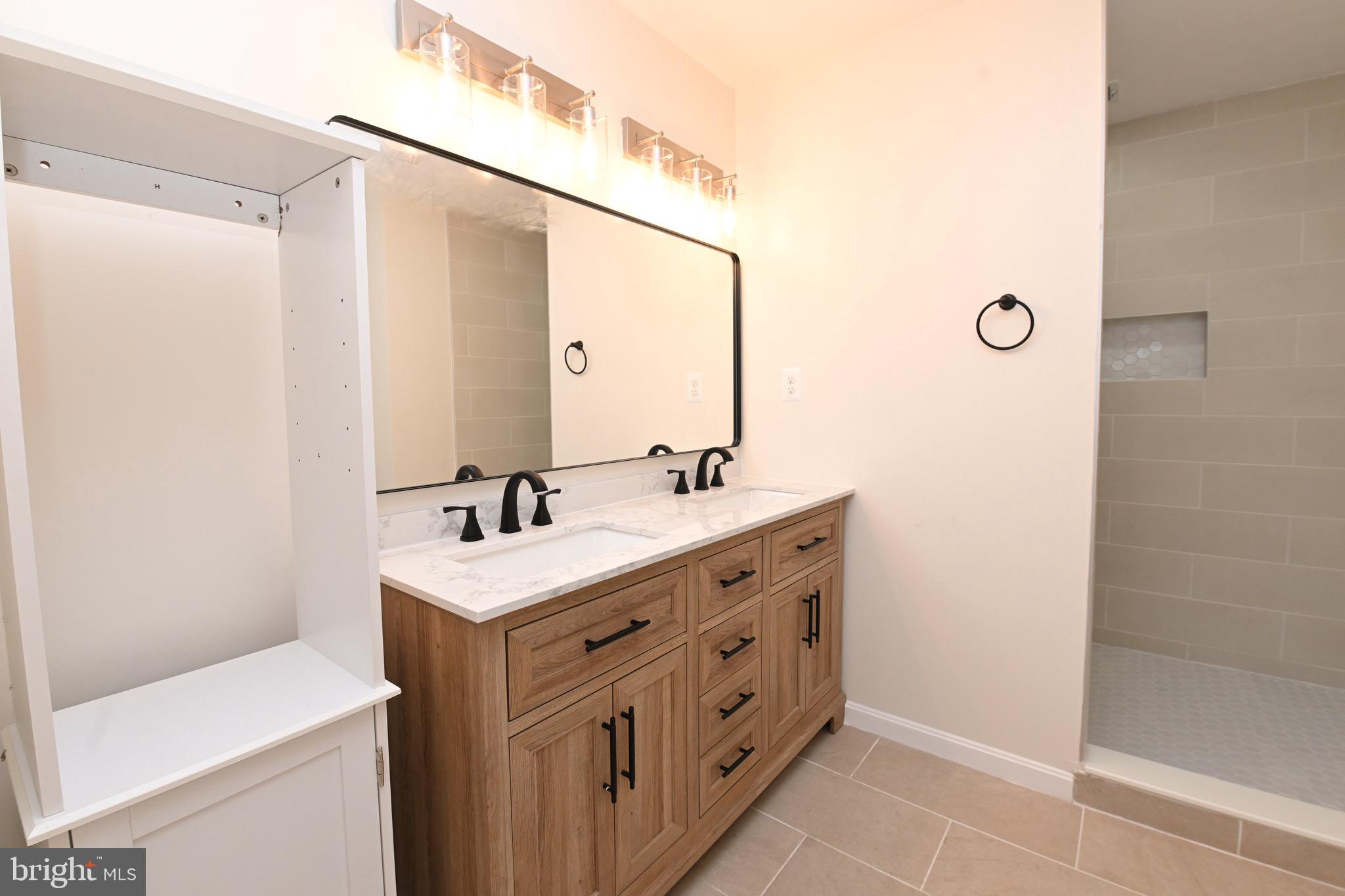 TUSCAWILLA HILLS - Residential Lease