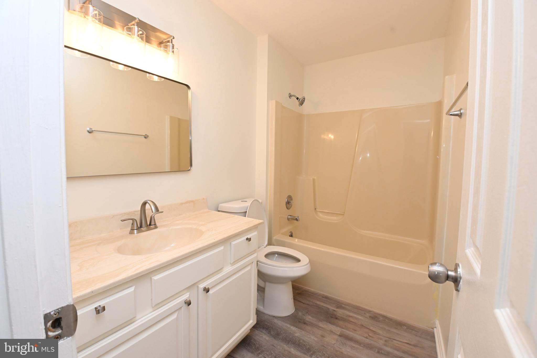 TUSCAWILLA HILLS - Residential Lease