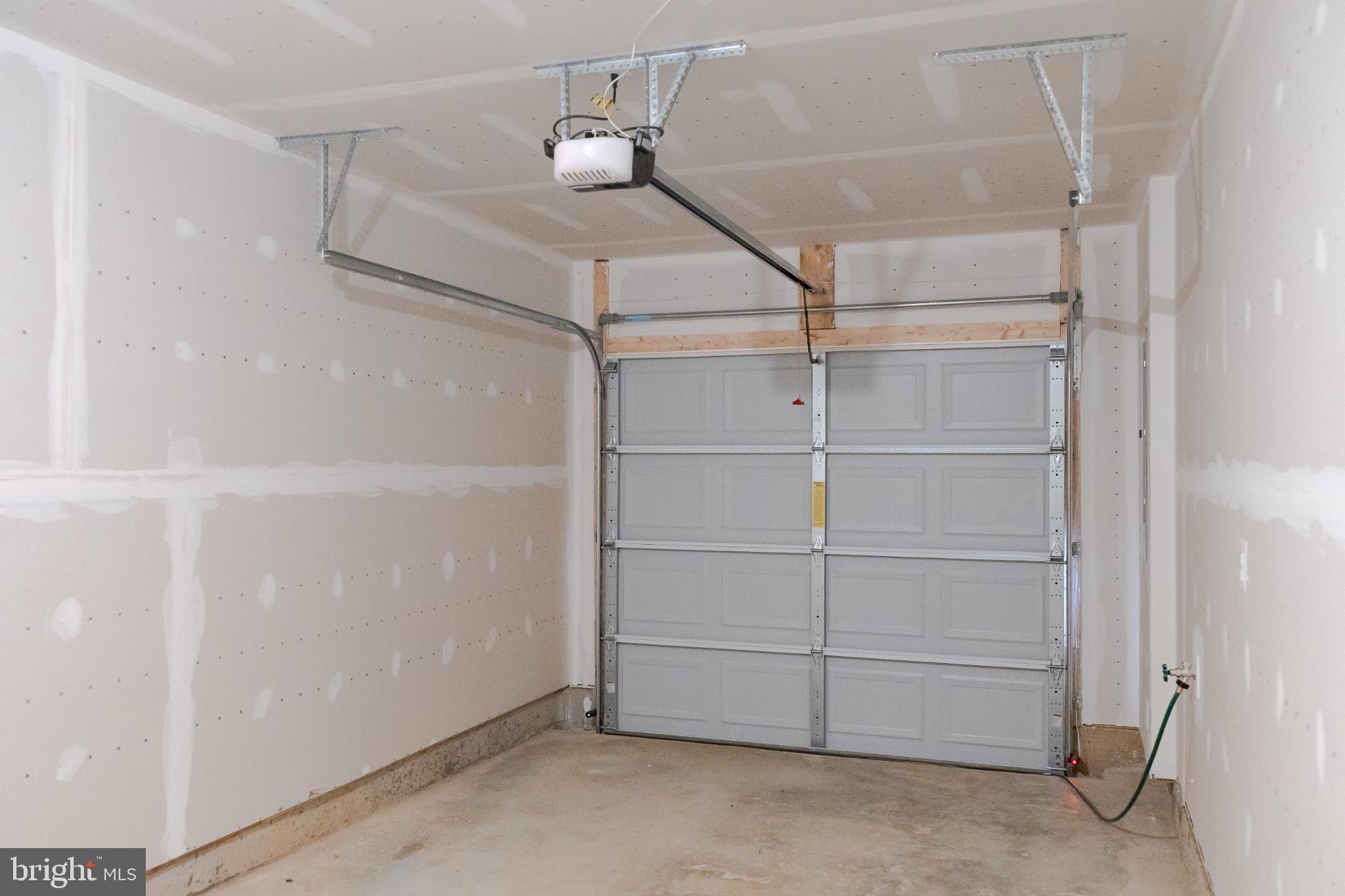 WILLOW GLEN - Residential Lease