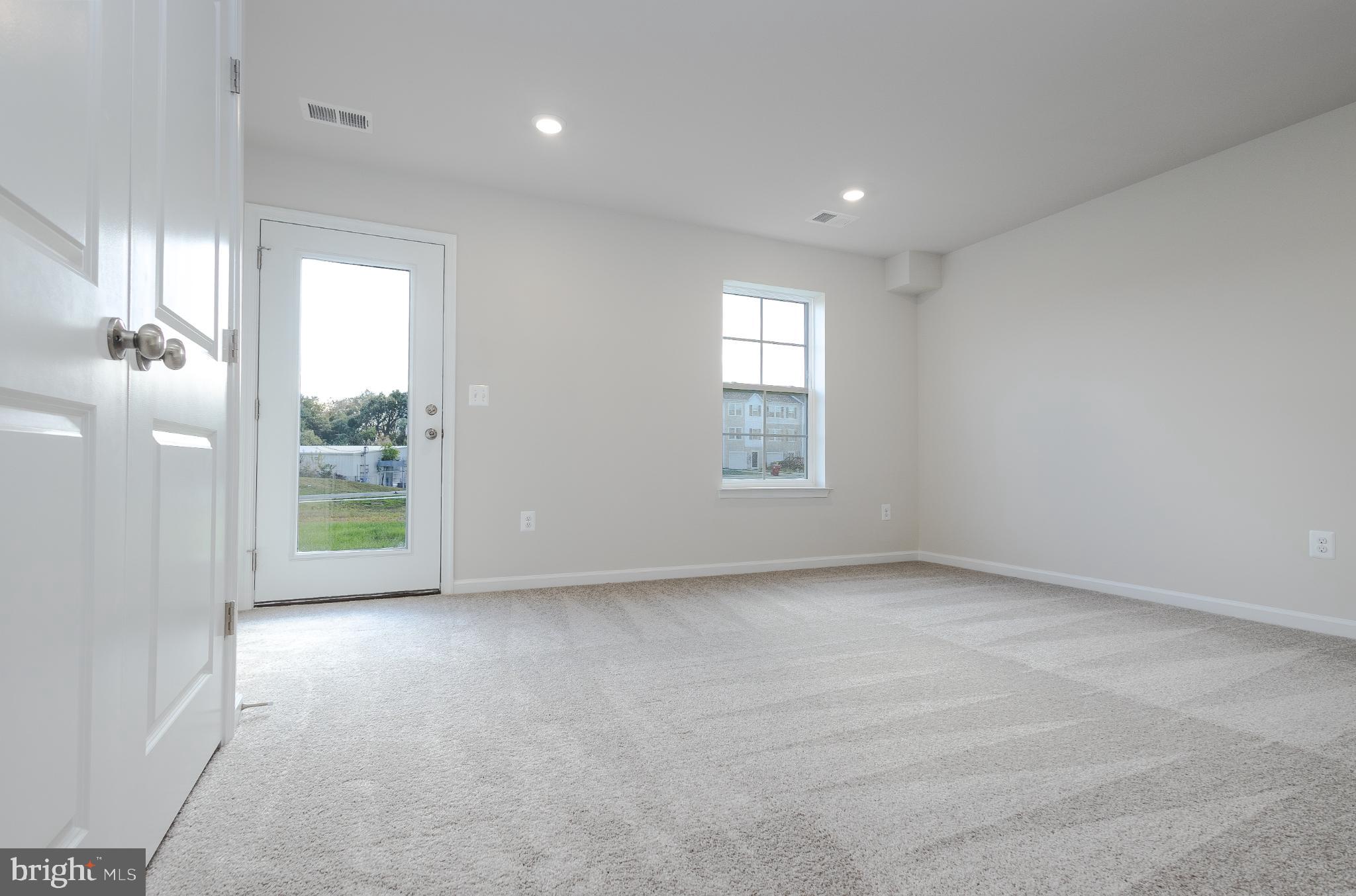 WILLOW GLEN - Residential Lease