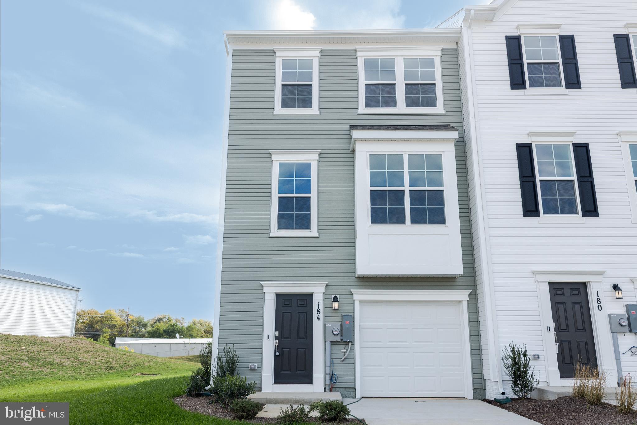 WILLOW GLEN - Residential Lease