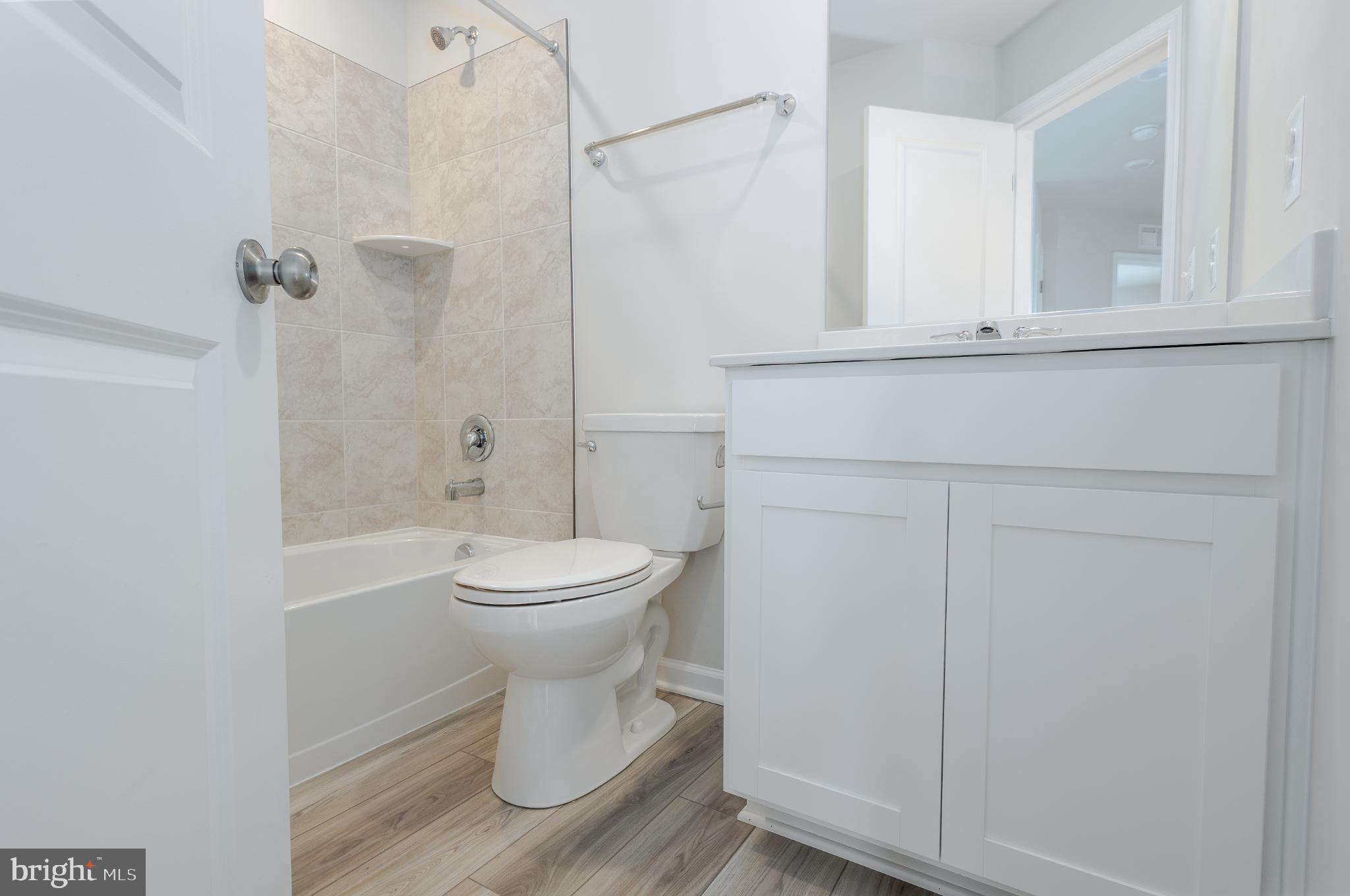 WILLOW GLEN - Residential Lease