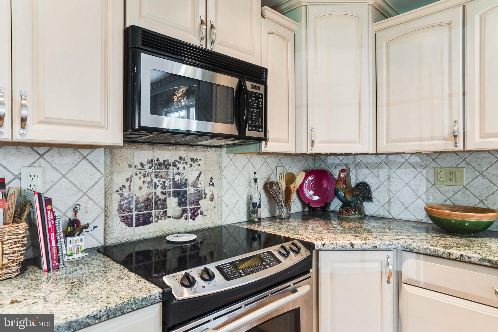 HOLLYWOOD BEACH - Residential