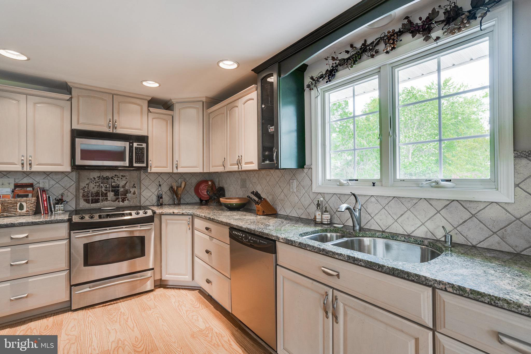 HOLLYWOOD BEACH - Residential