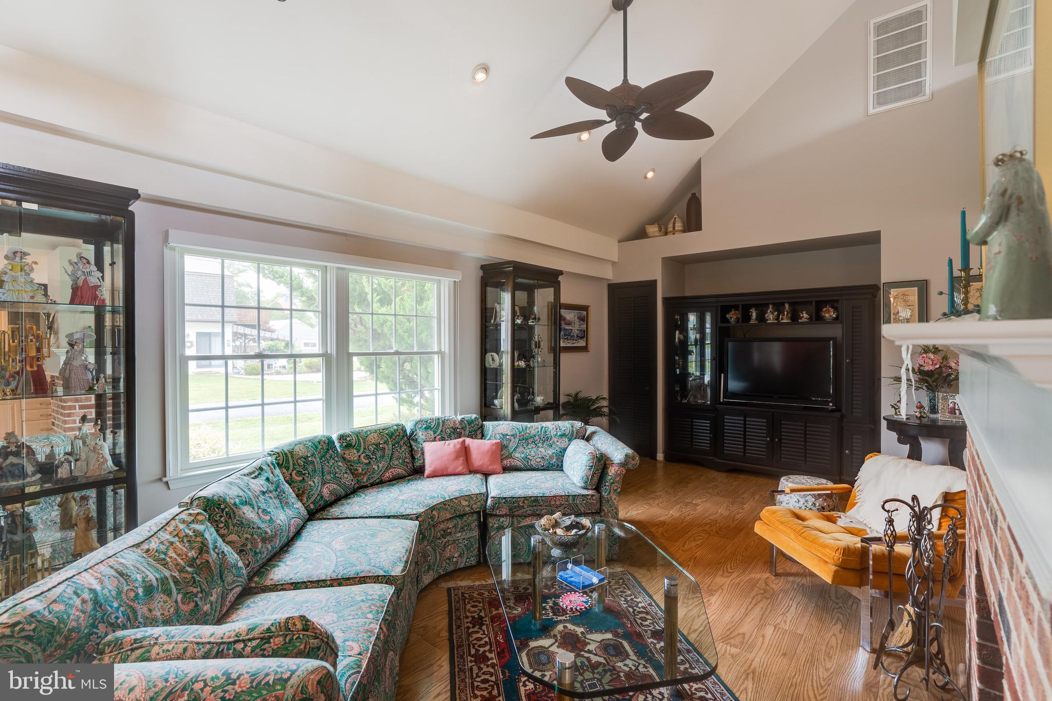 HOLLYWOOD BEACH - Residential