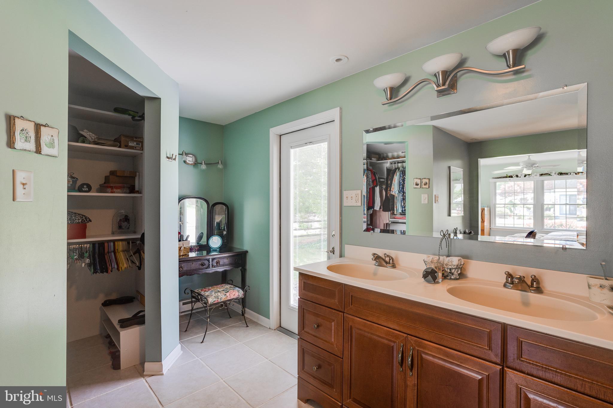 HOLLYWOOD BEACH - Residential