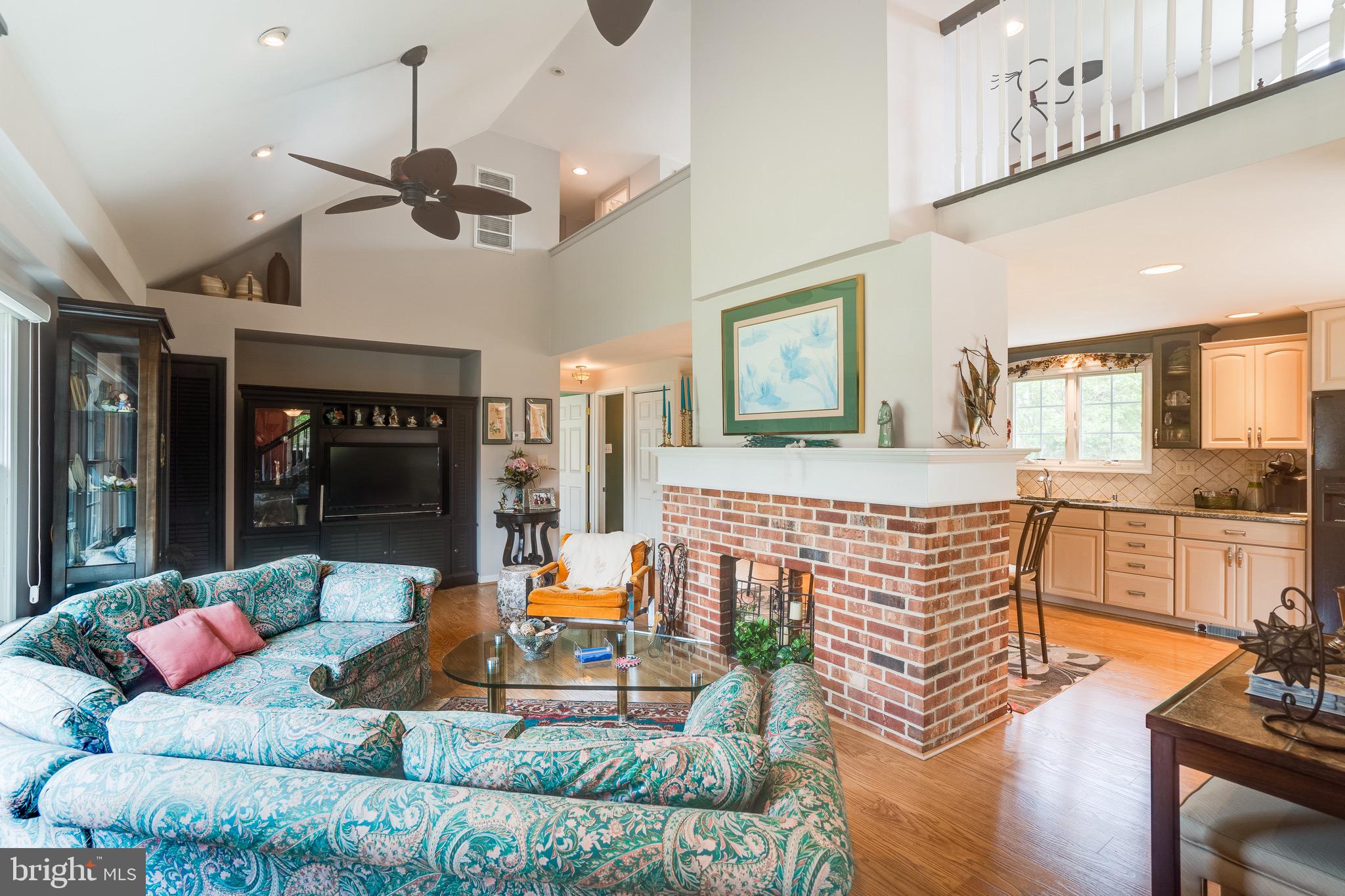 HOLLYWOOD BEACH - Residential