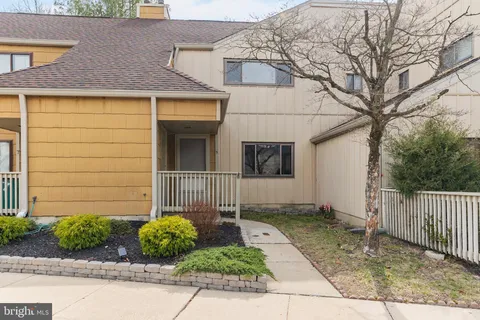 5 Dover Drive, Lindenwold, NJ 08021 - #: NJCD2088180