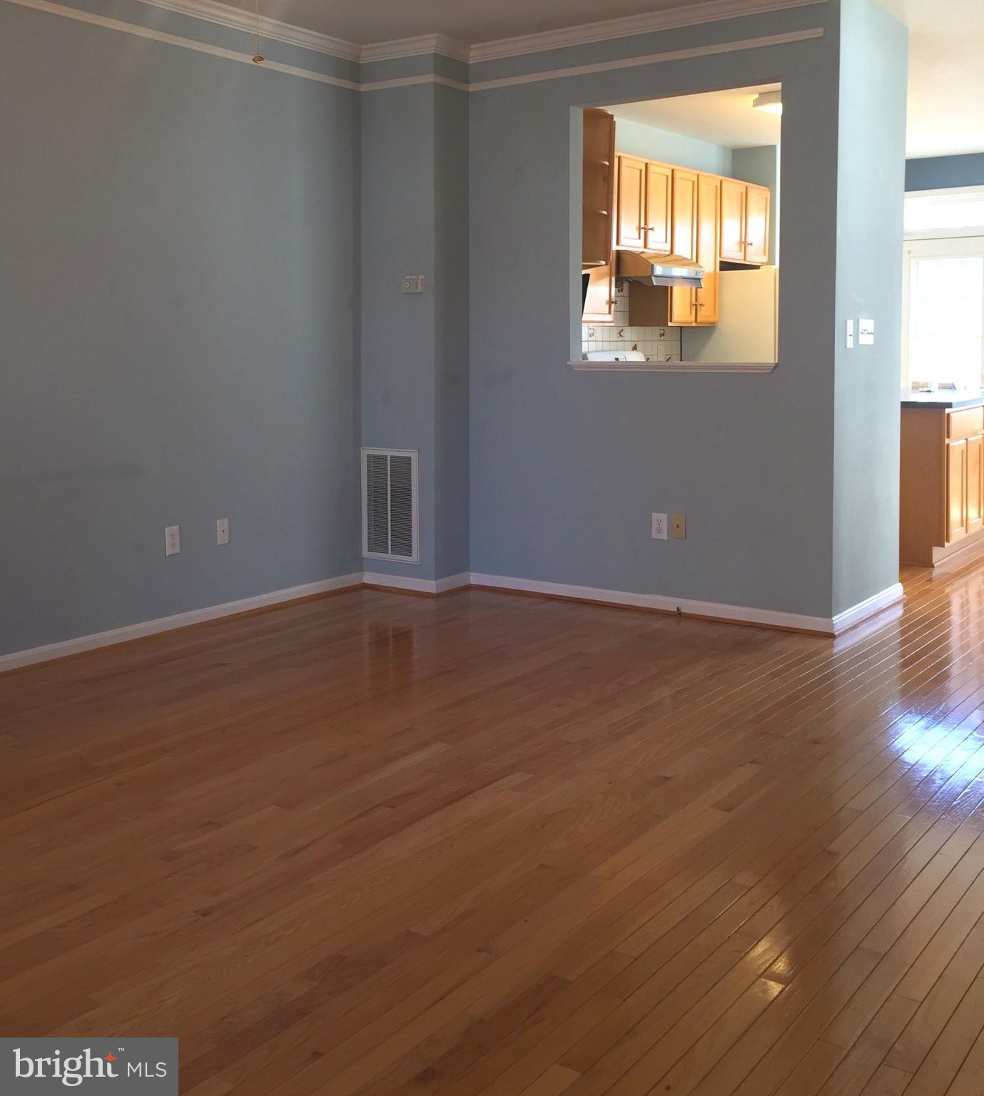 LAKELANDS - Residential