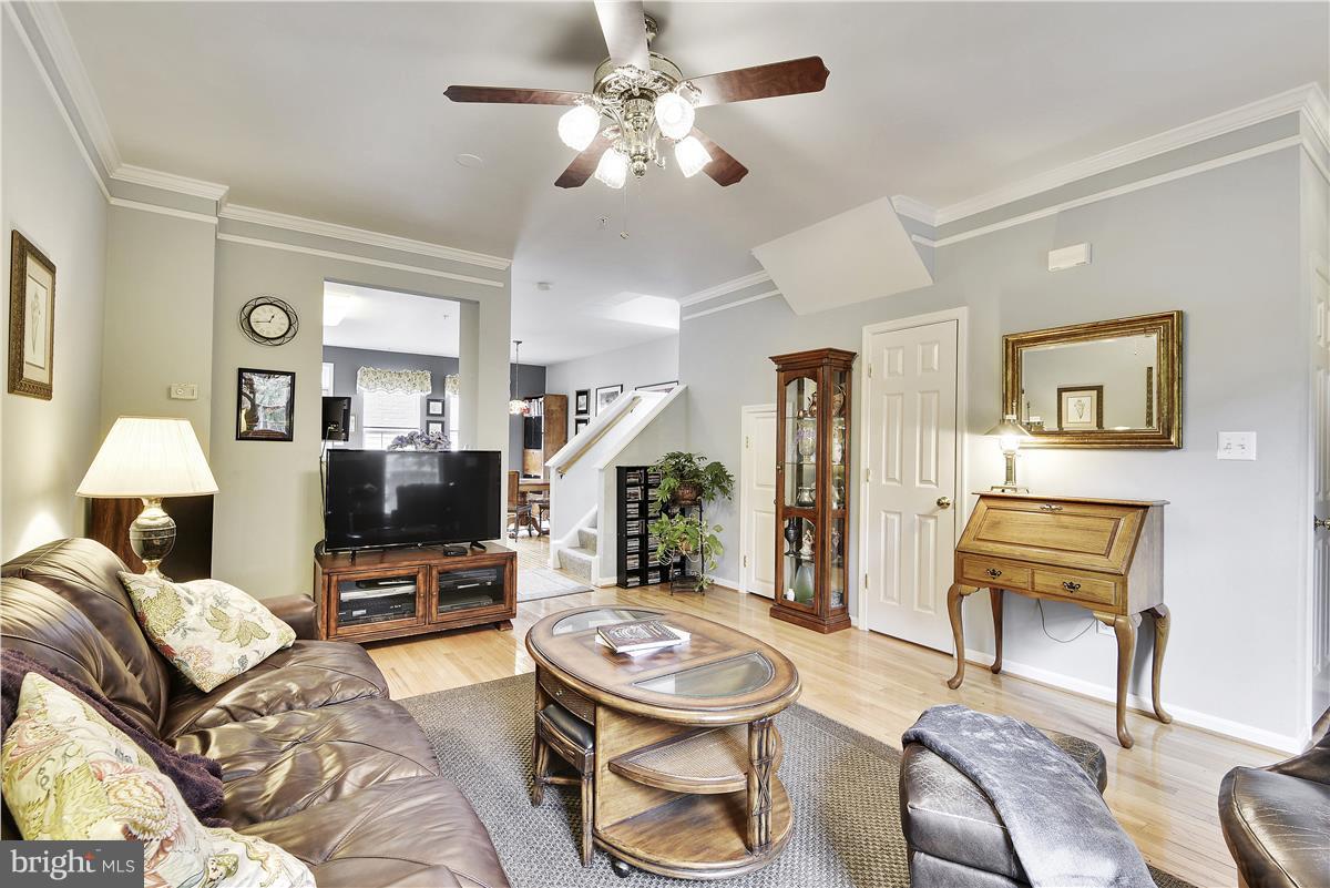 LAKELANDS - Residential