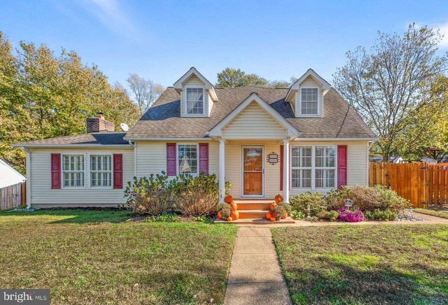 Move right into this Arnold Cape Cod situated on a quiet street with 4 Bedrooms and 3 full baths, updated kitchen with granite and stainless steel appliances, gorgeous master bathroom complete with barn door! Cape cod charm with added square footage! Huge living spaces and fabulous fenced back yard with paver patio are  perfect for entertaining! Main floor full bathroom and bedroom, home office or bonus room.  Broadneck school district, close to Ferry Point Marina and The Point restaurant.