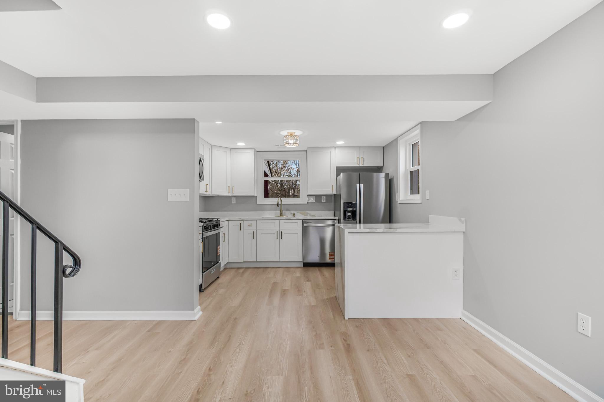 13814 GREENWOOD DRIVE