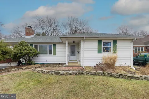 80 Norcross Cir, Hamilton Township, NJ MLS: NJME2055264