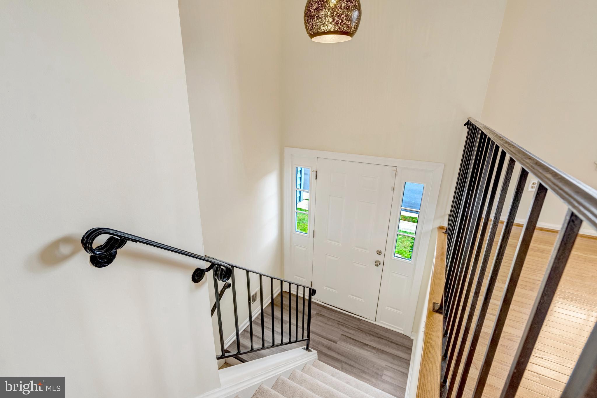 7219 BONA VISTA COURT