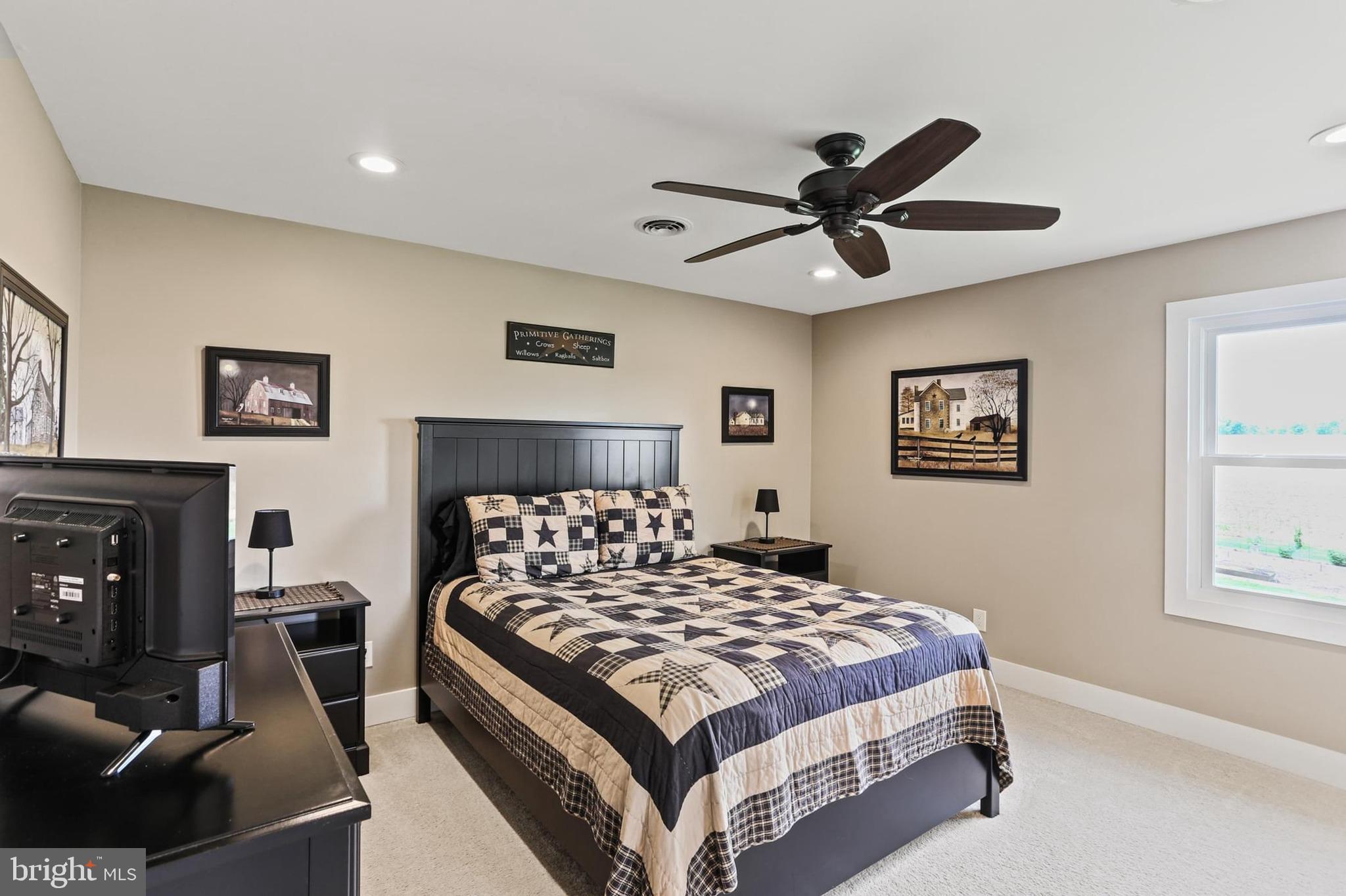 NESTLING WIND - Residential