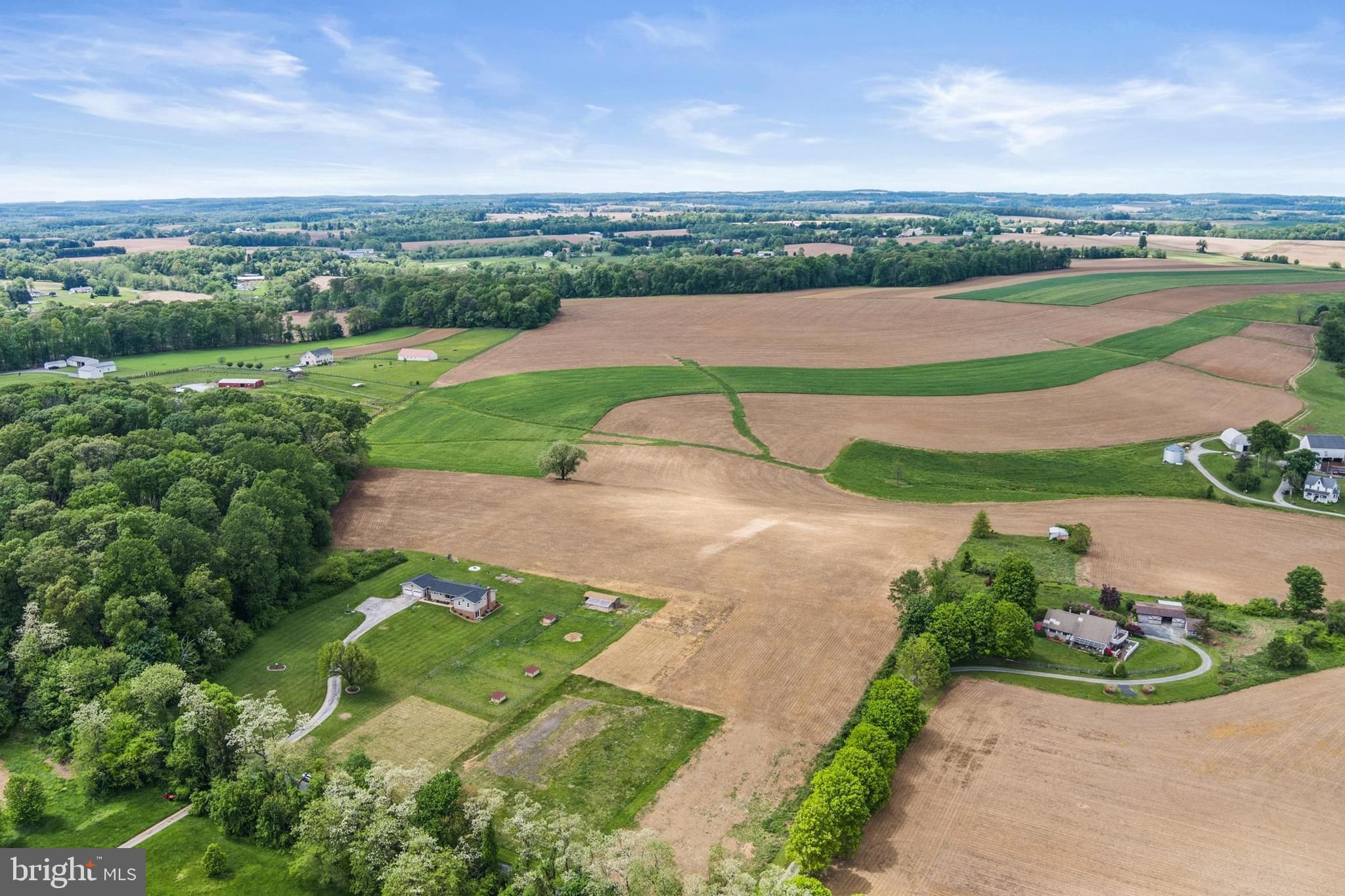 NESTLING WIND - Residential