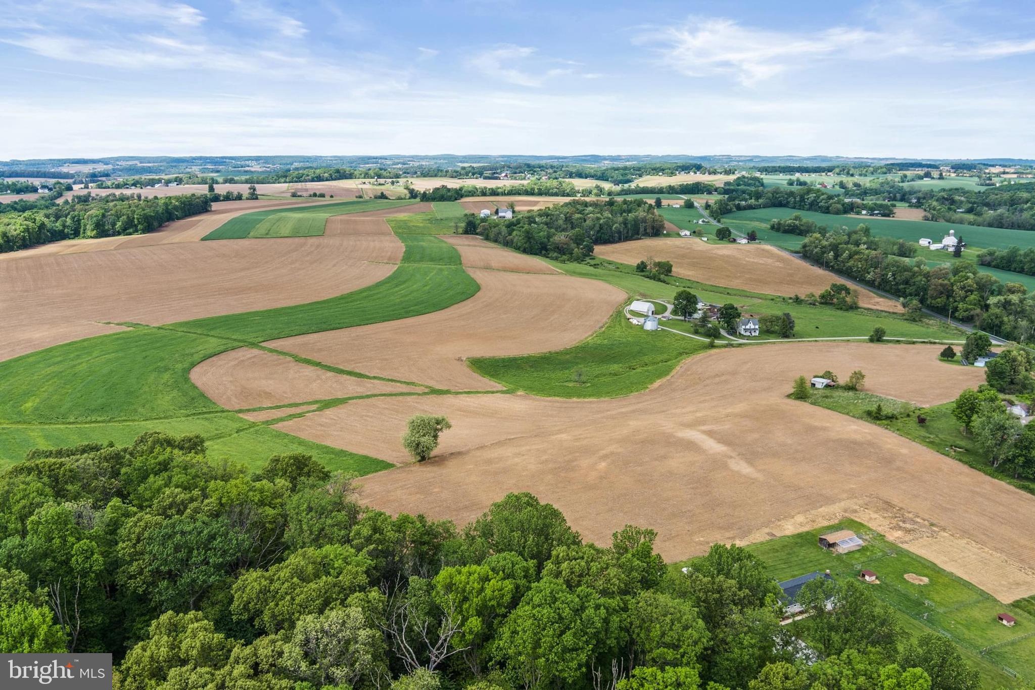 NESTLING WIND - Residential