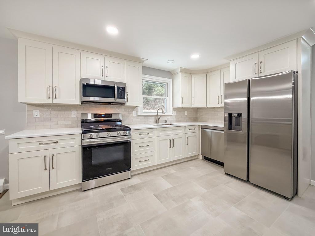 LANGHORNE TERRACE - Residential