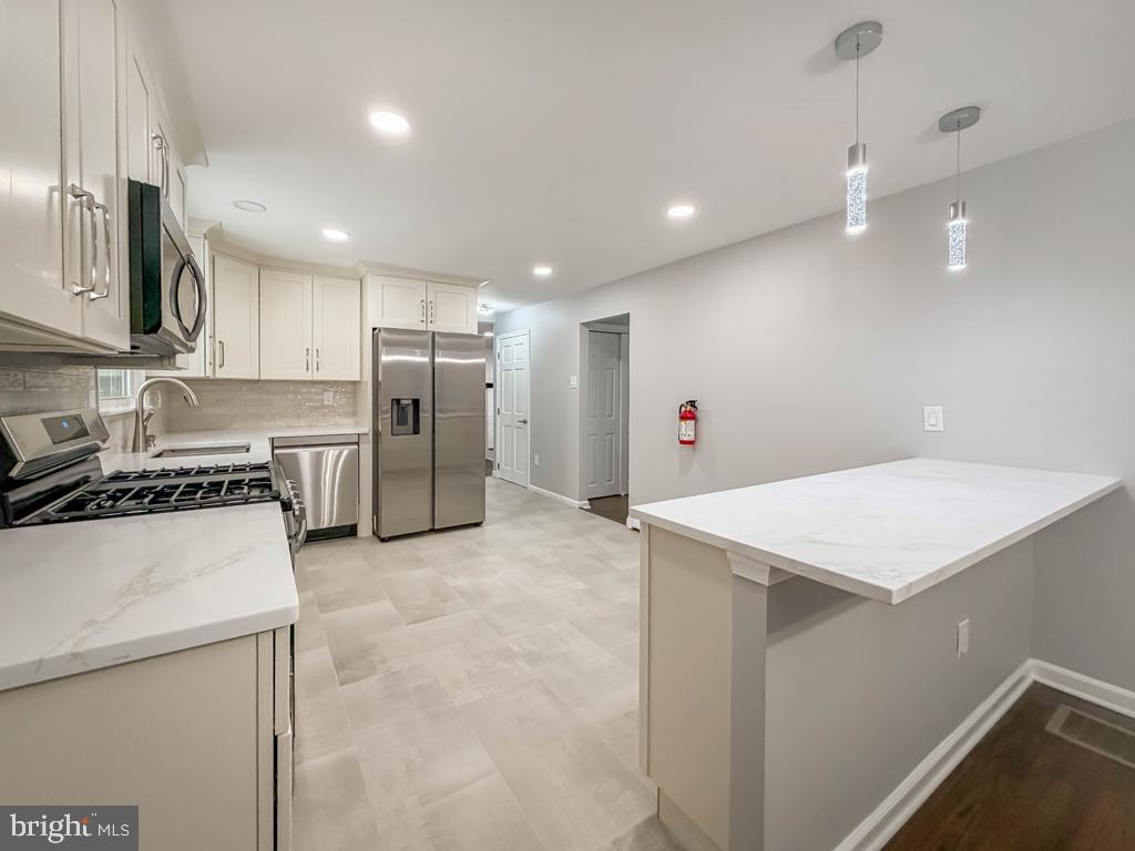 LANGHORNE TERRACE - Residential