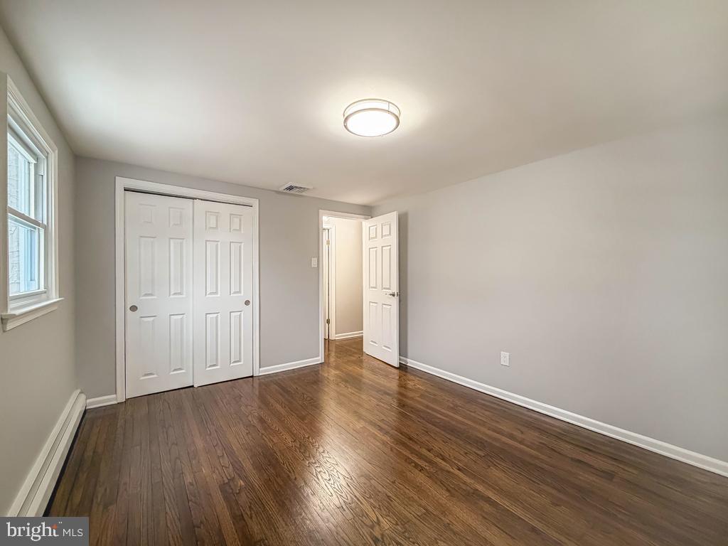 LANGHORNE TERRACE - Residential