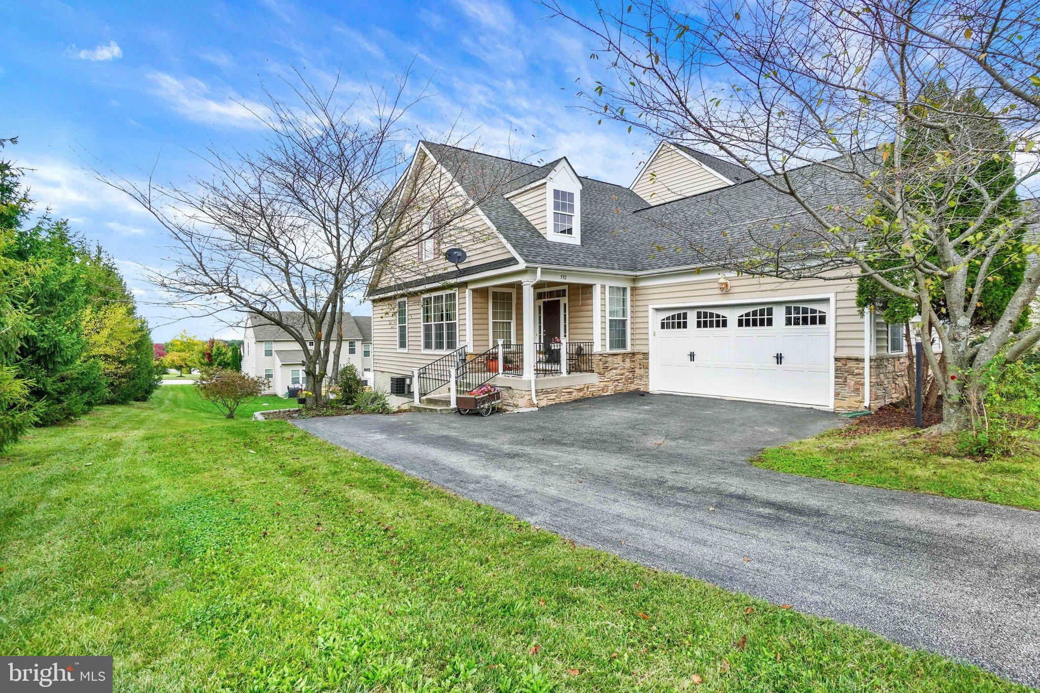 592 LAKE REDMAN COURT