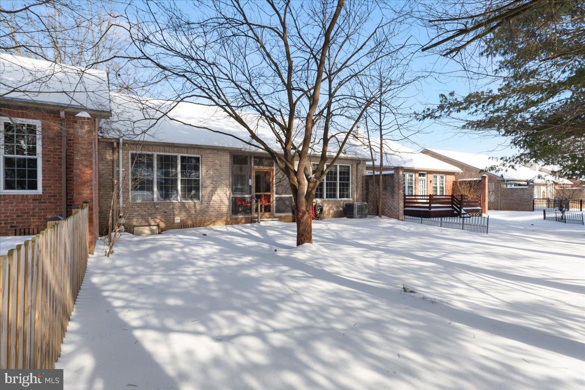 SPRING MILLS - Residential