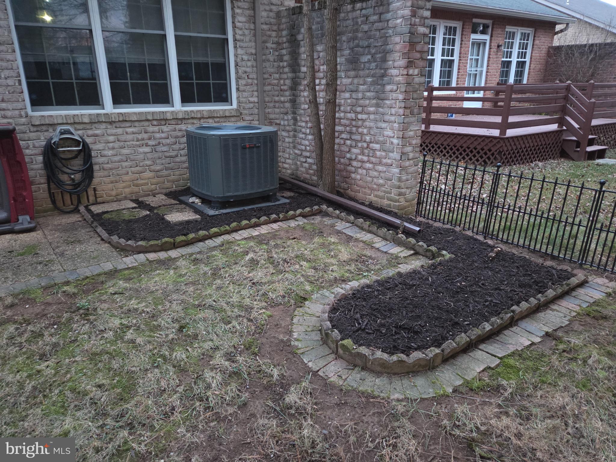 SPRING MILLS - Residential