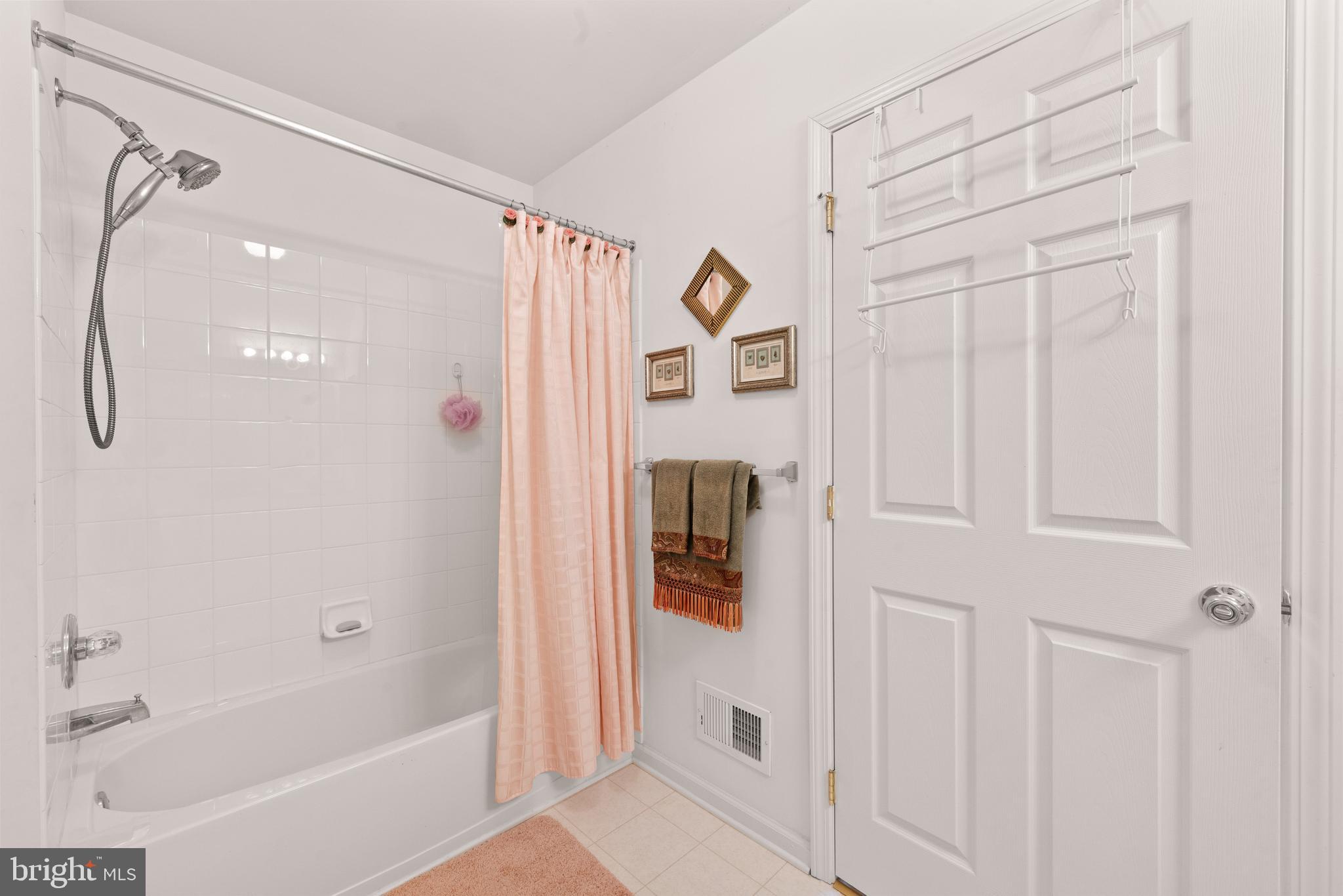 CHANCELLOR GLEN - Residential