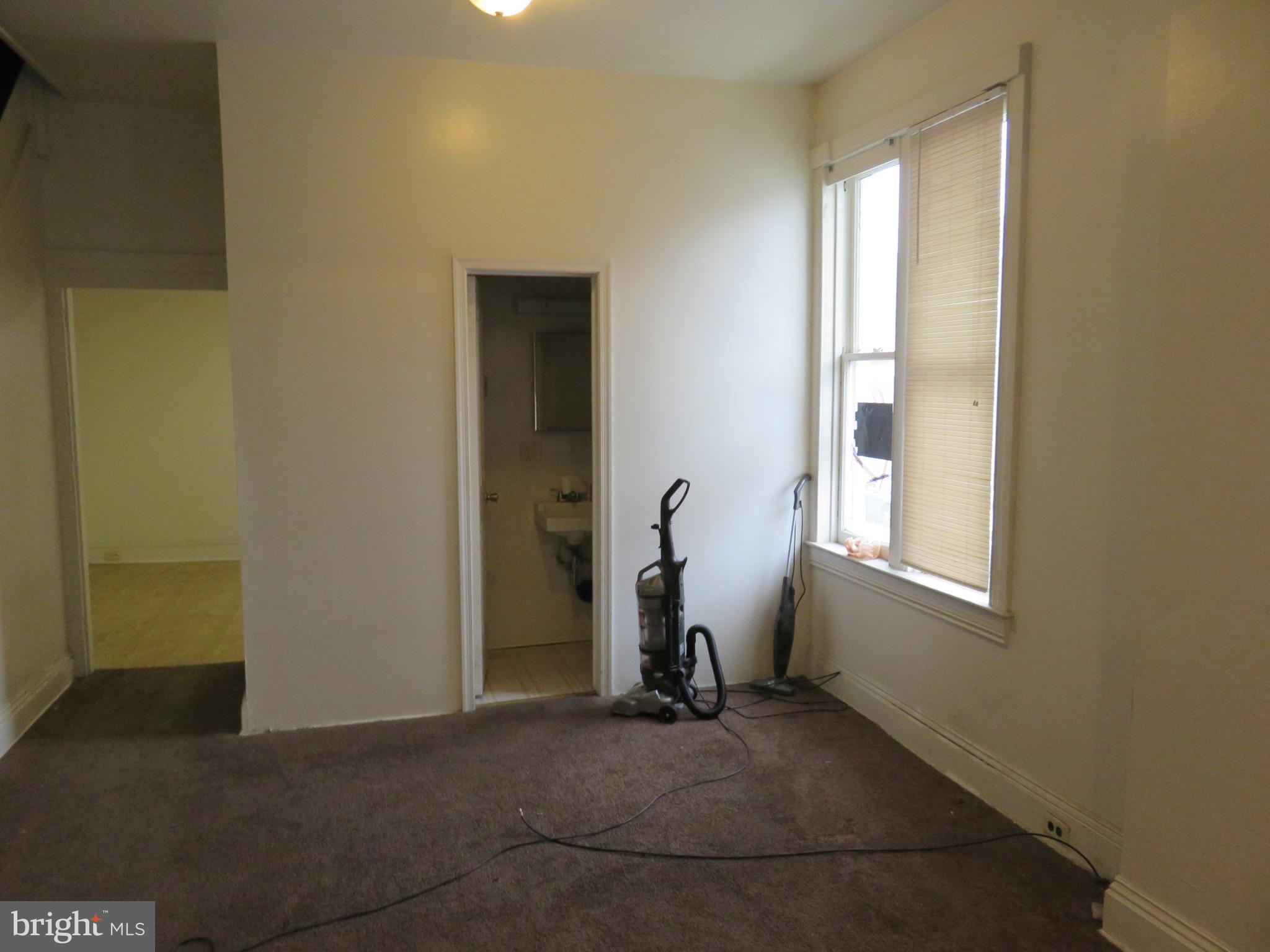 WEST YORK - Residential