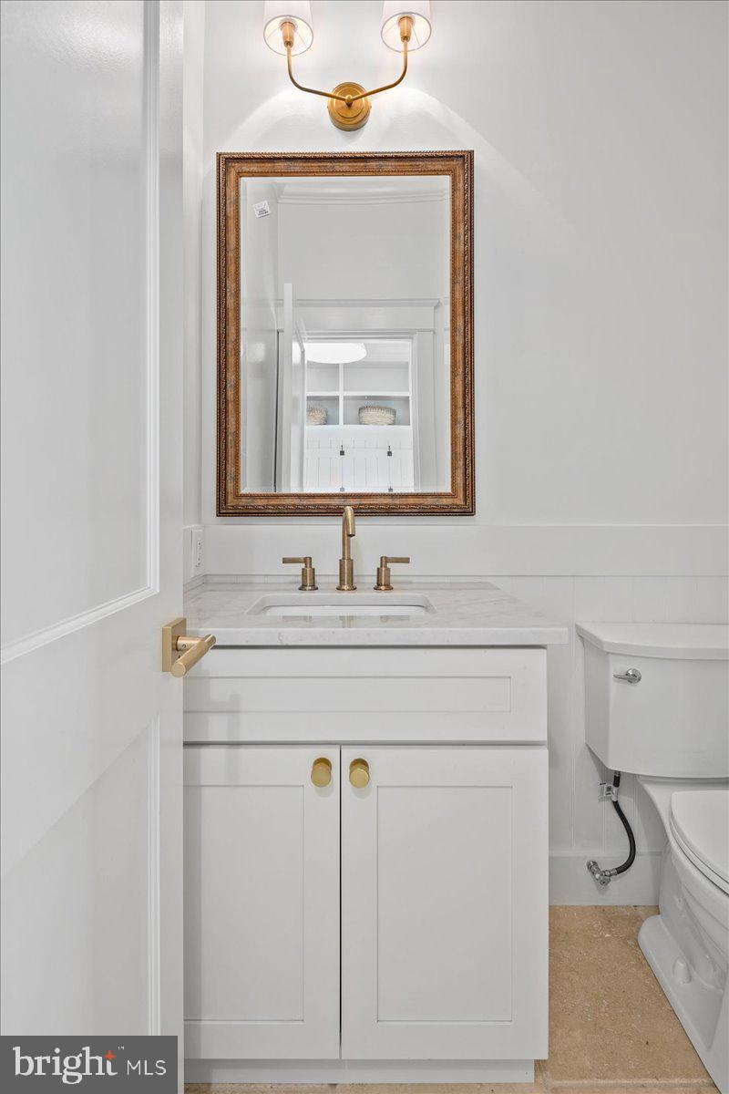 RIVER OAKS FARM - Residential