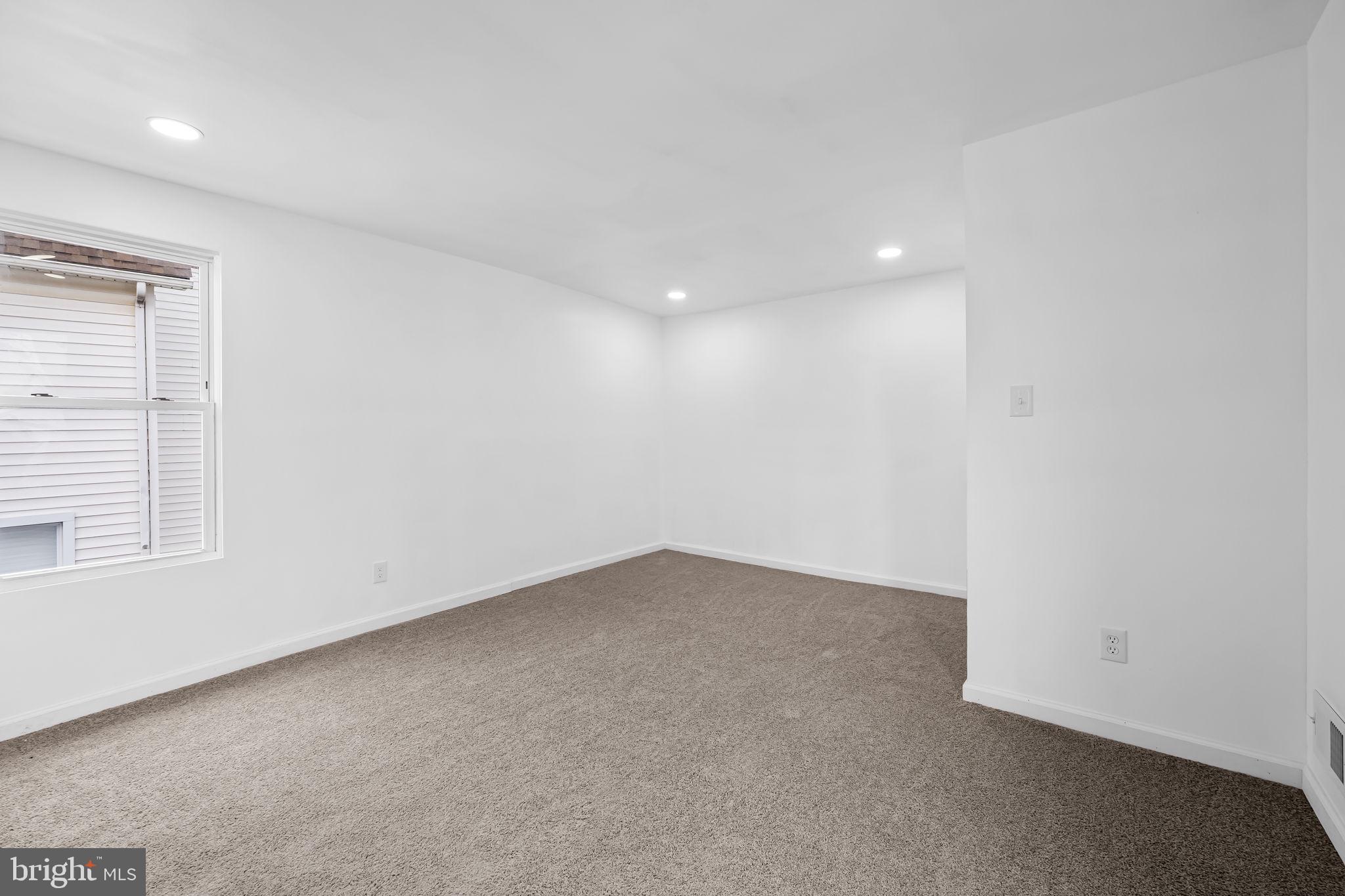 GOVANS - Residential